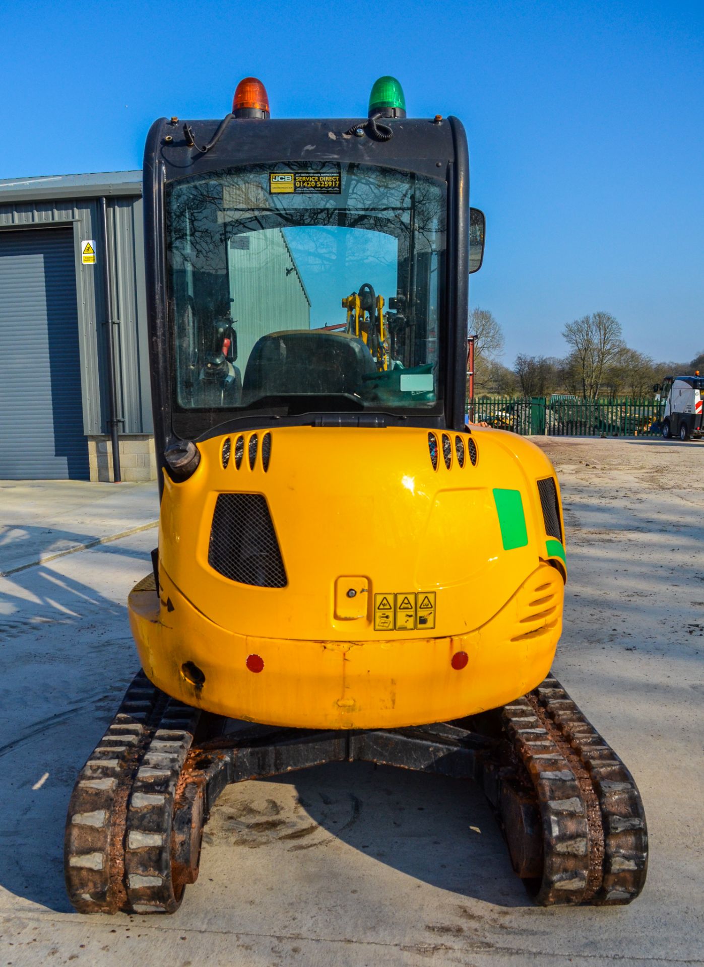 JCB 803 3 tonne rubber tracked zero tail swing mini excavator Year: 2014 S/N: 2432139 Recorded - Image 6 of 19