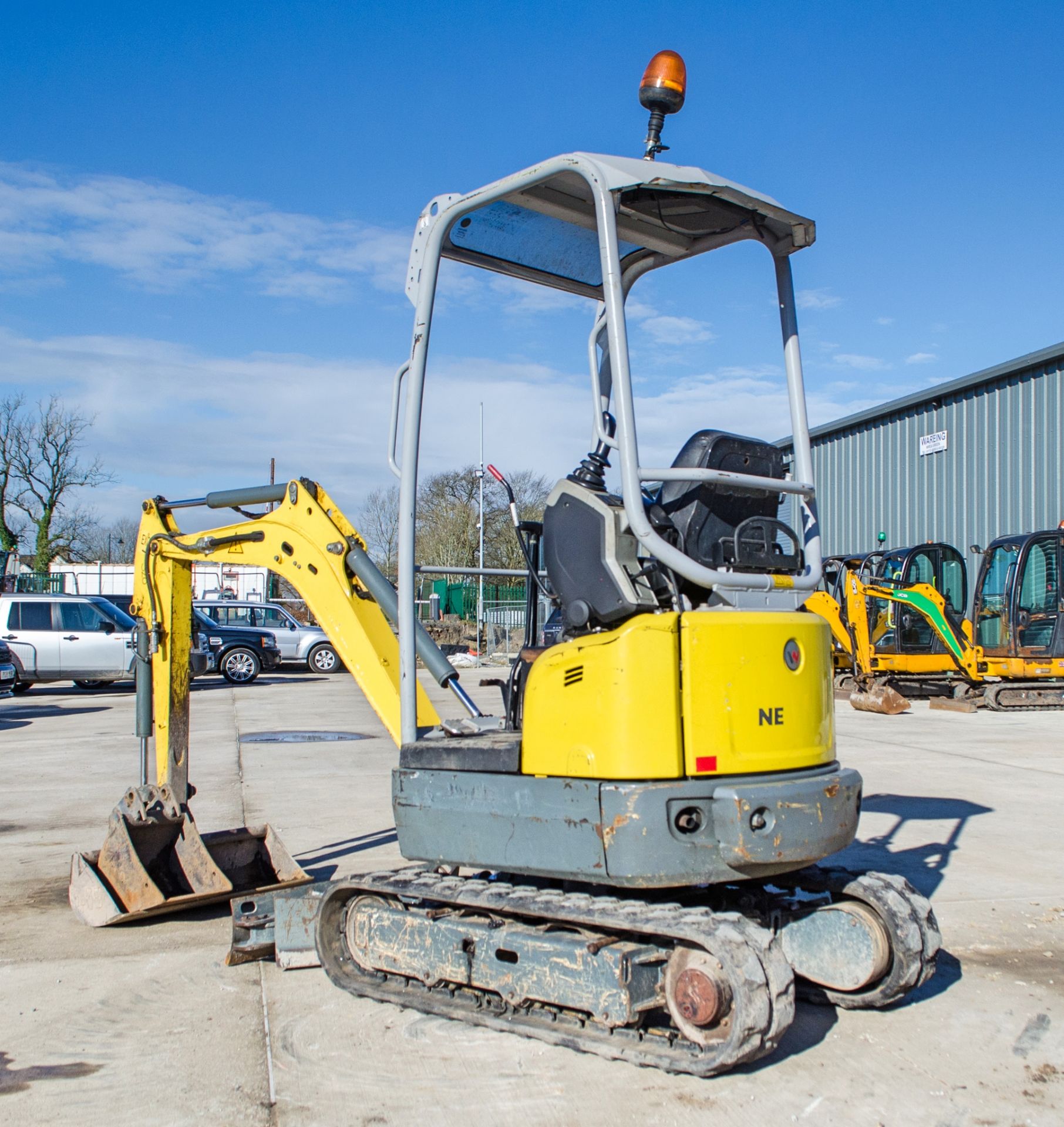 Wacker Neuson EZ17 1.6 tonne rubber tracked mini excavator Year: 2018 S/N: PAL032220 Recorded Hours: - Image 3 of 21