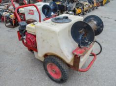 Petrol driven pressure washer ** Parts missing ** 1601-0110