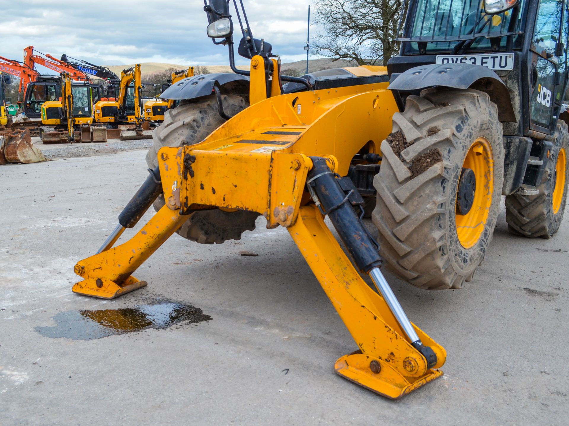 JCB 535-140 14 metre telescopic handler Year: 2013 S/N: 2178632 Recorded hours: 6521 c/w air - Image 14 of 23