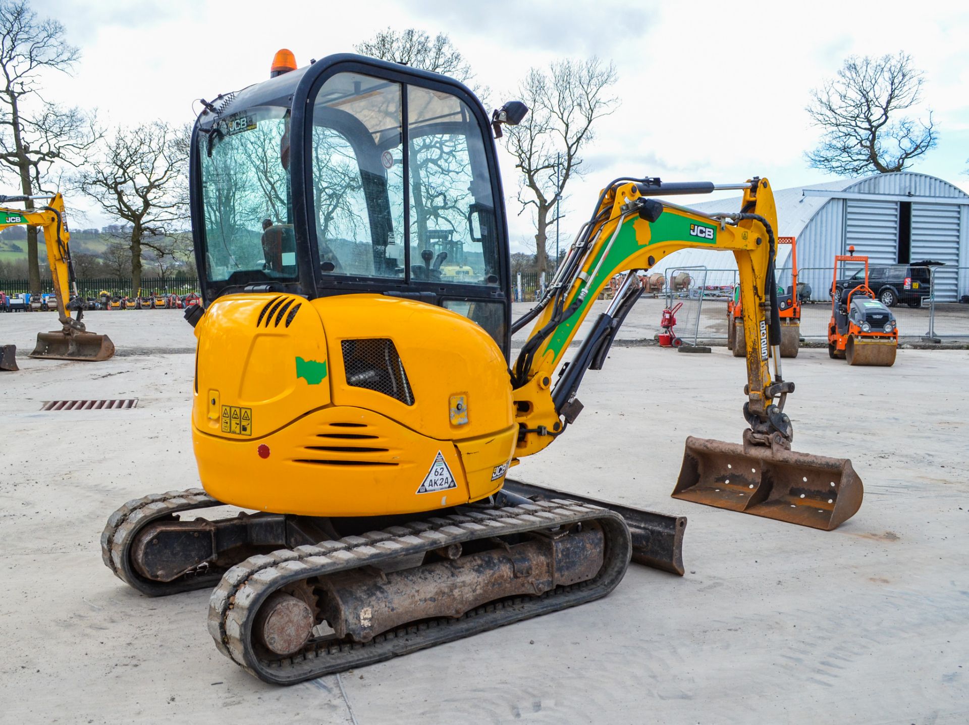 JCB 8025 2.8 tonne rubber tracked mini excavator - Image 3 of 21