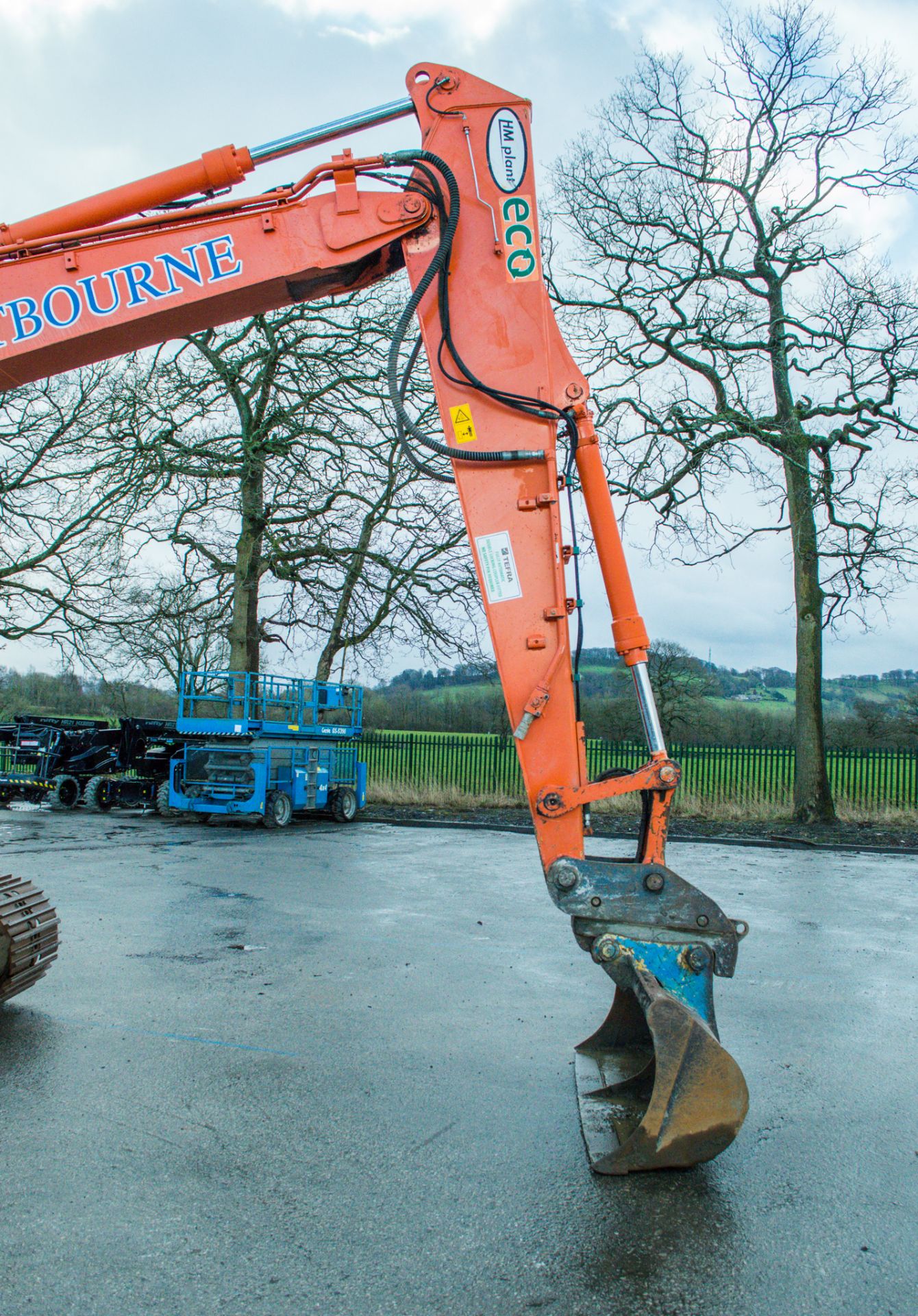 Hitachi ZX 130 LCN  13 tonne steel tracked excavator Year: 2013 S/N: 090663 Recorded Hours: 10018 - Image 15 of 22