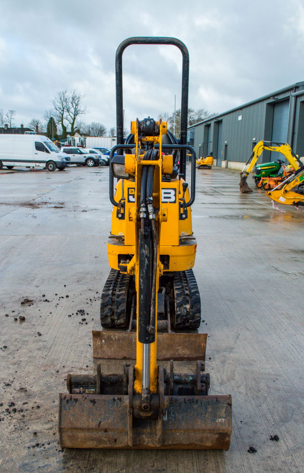 JCB 8008 CTS 0.8 tonne rubber tracked micro excavator Year: 2017 S/N: 1930483 Recorded Hours: 993 - Image 5 of 18