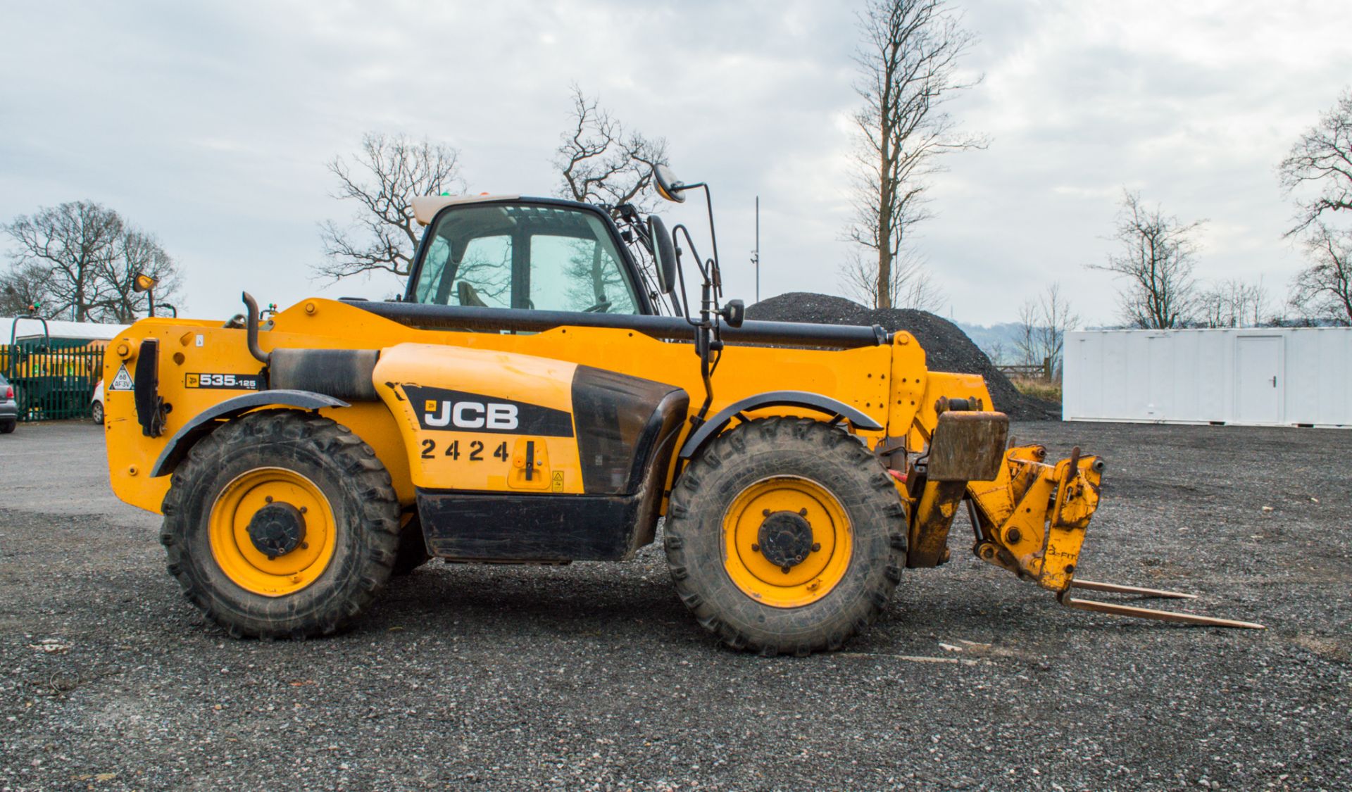 JCB 535-125 Hi-Viz 12.5 metre telescopic handler - Image 8 of 25