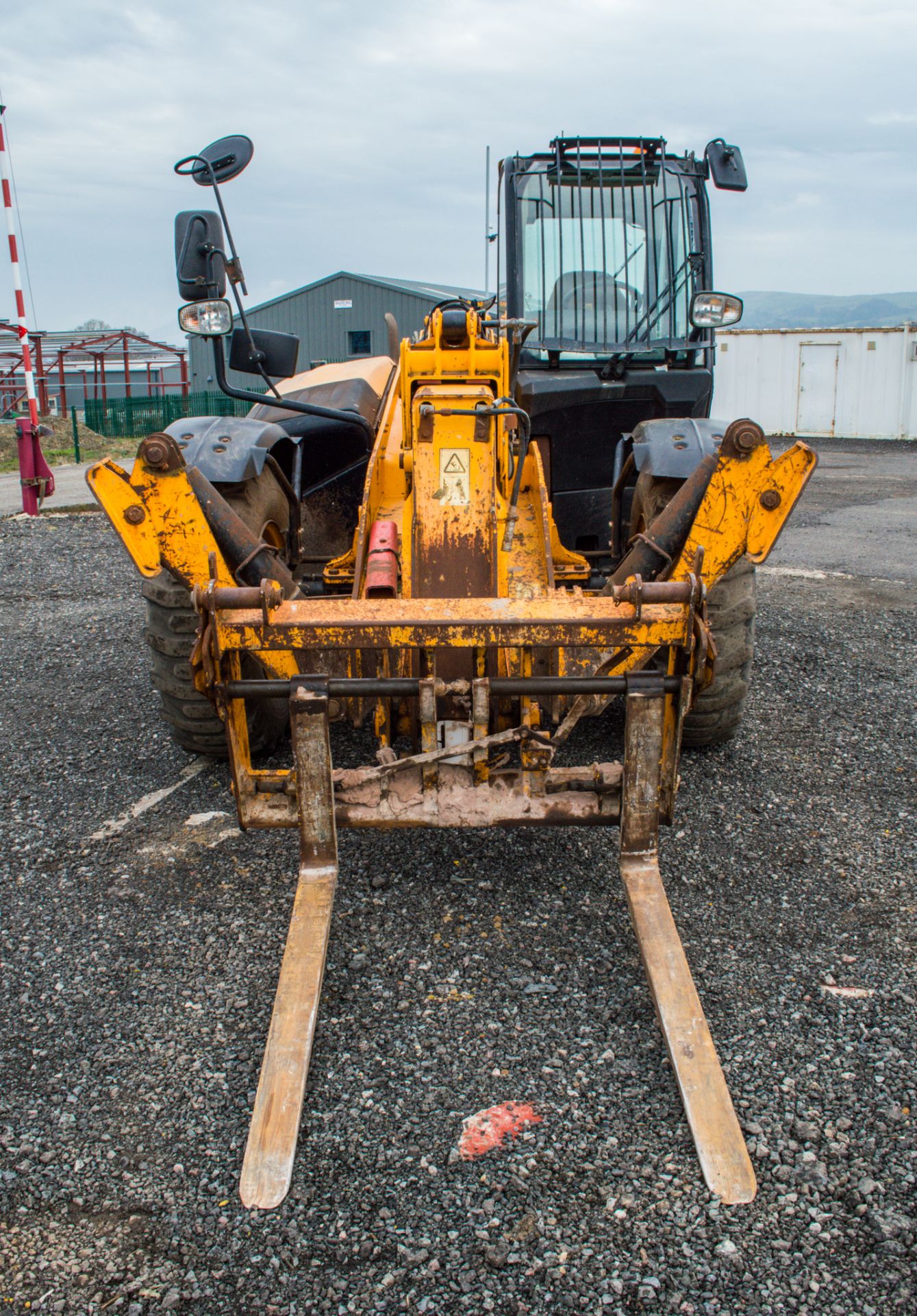 JCB 535-125 Hi-Viz 12.5 metre telescopic handler - Image 5 of 25