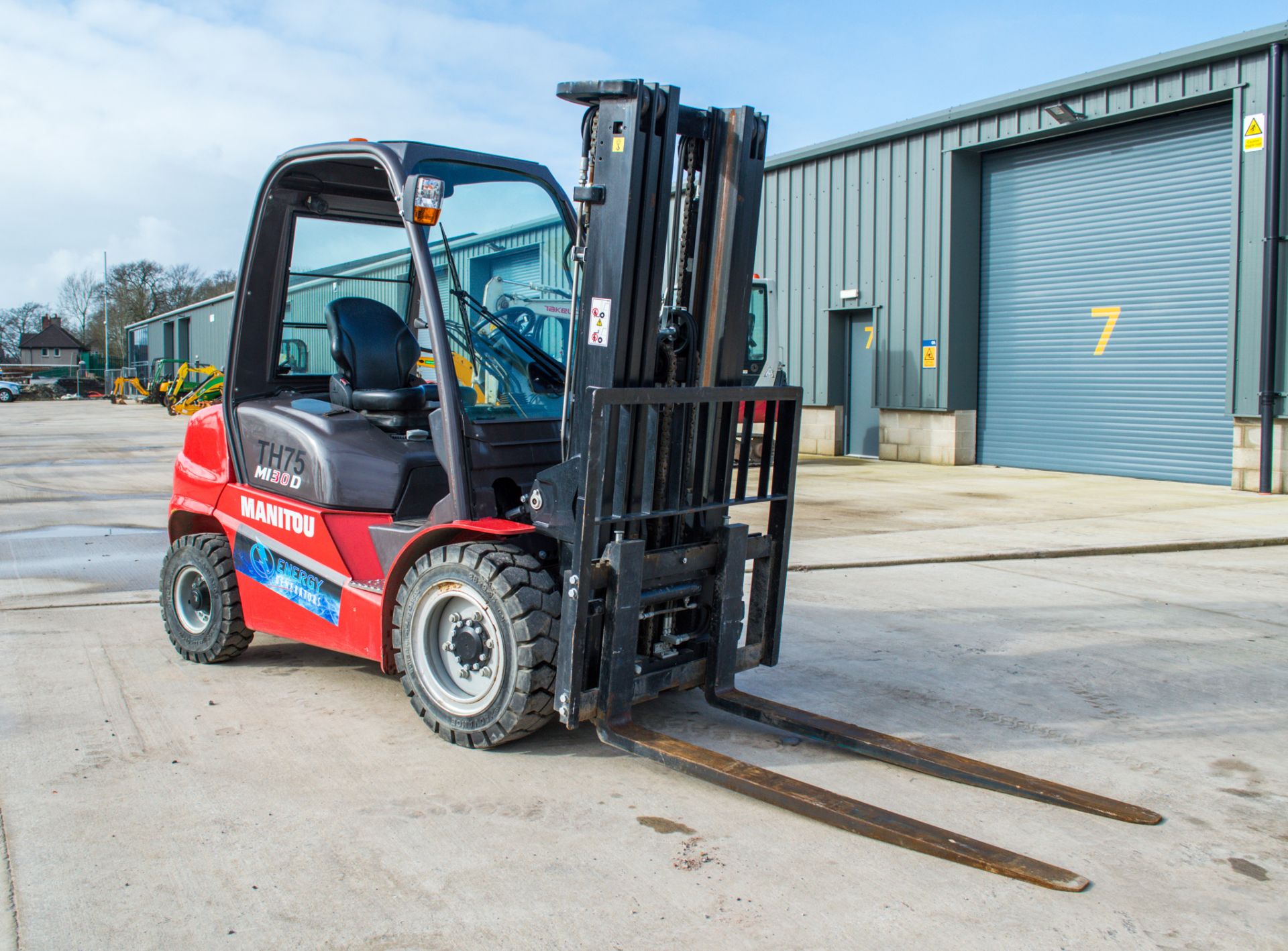 Manitou  MI 30D 3 tonne diesel fork lift truck Year: 2020 S/N: 877369 Recorded Hours: 430 TH75 - Image 2 of 18