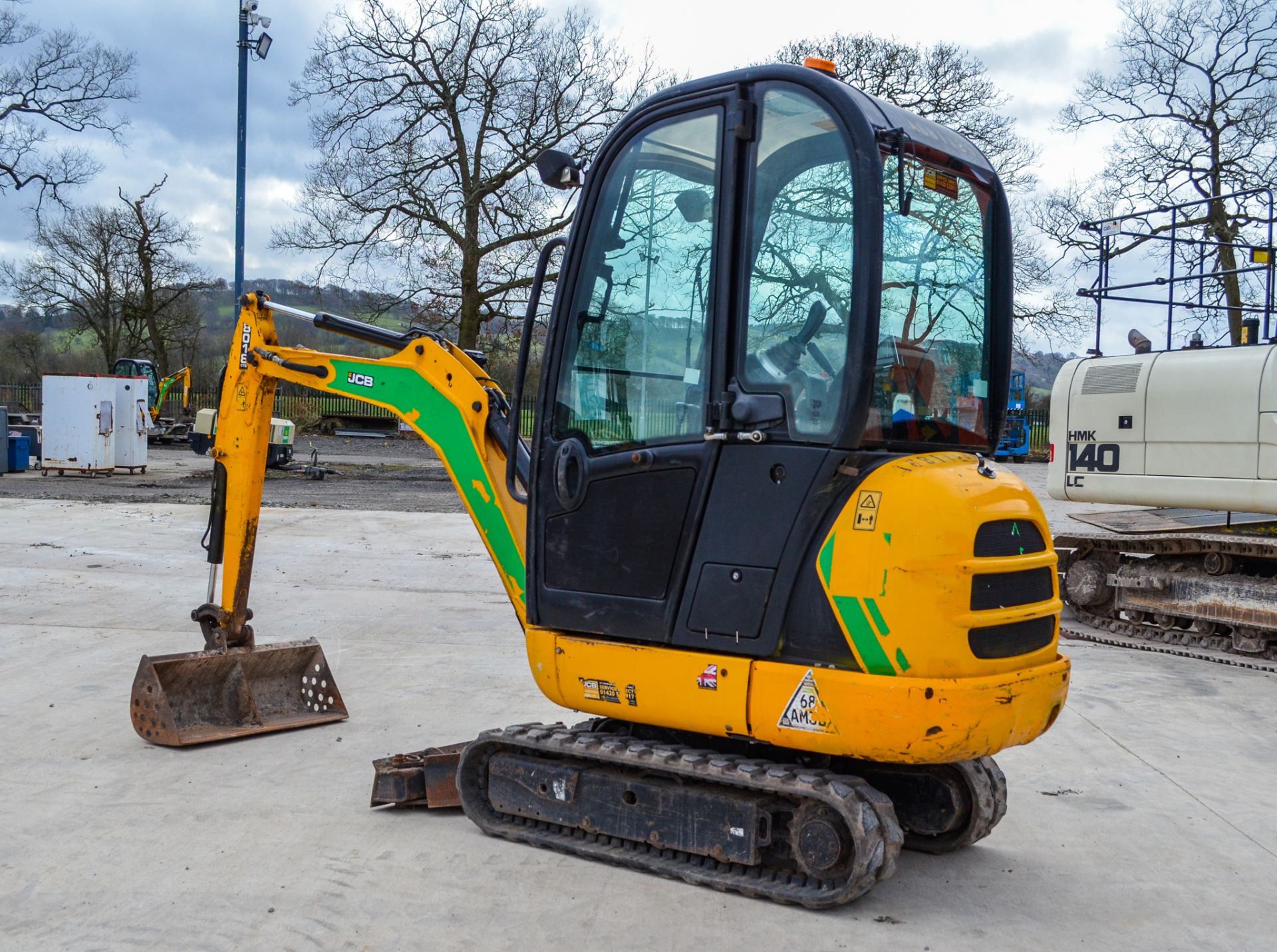 JCB 8018 1.8 tonne rubber tracked mini excavator Year: 2015 S/N: 2335150 Recorded hours: 1701 Blade, - Image 4 of 19