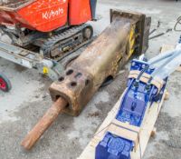 Doosan hydraulic breaker to suit 22 tonne excavator P383