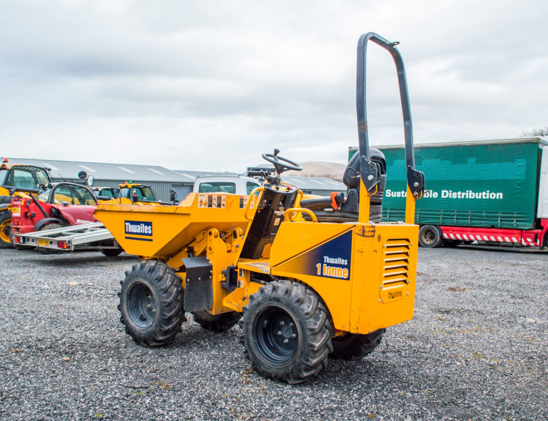 Thwaites 1 tonne hi-tip dumper Year: 2017 S/N: 717D9901 Recorded Hours: 978 - Image 4 of 18