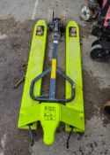 Pramac pallet truck ** In disrepair ** 2106-0545