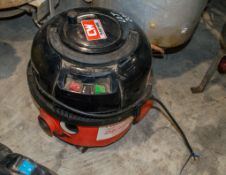 Numatic Henry 110v vacuum cleaner ** Plug cut off and no hose ** CW58586