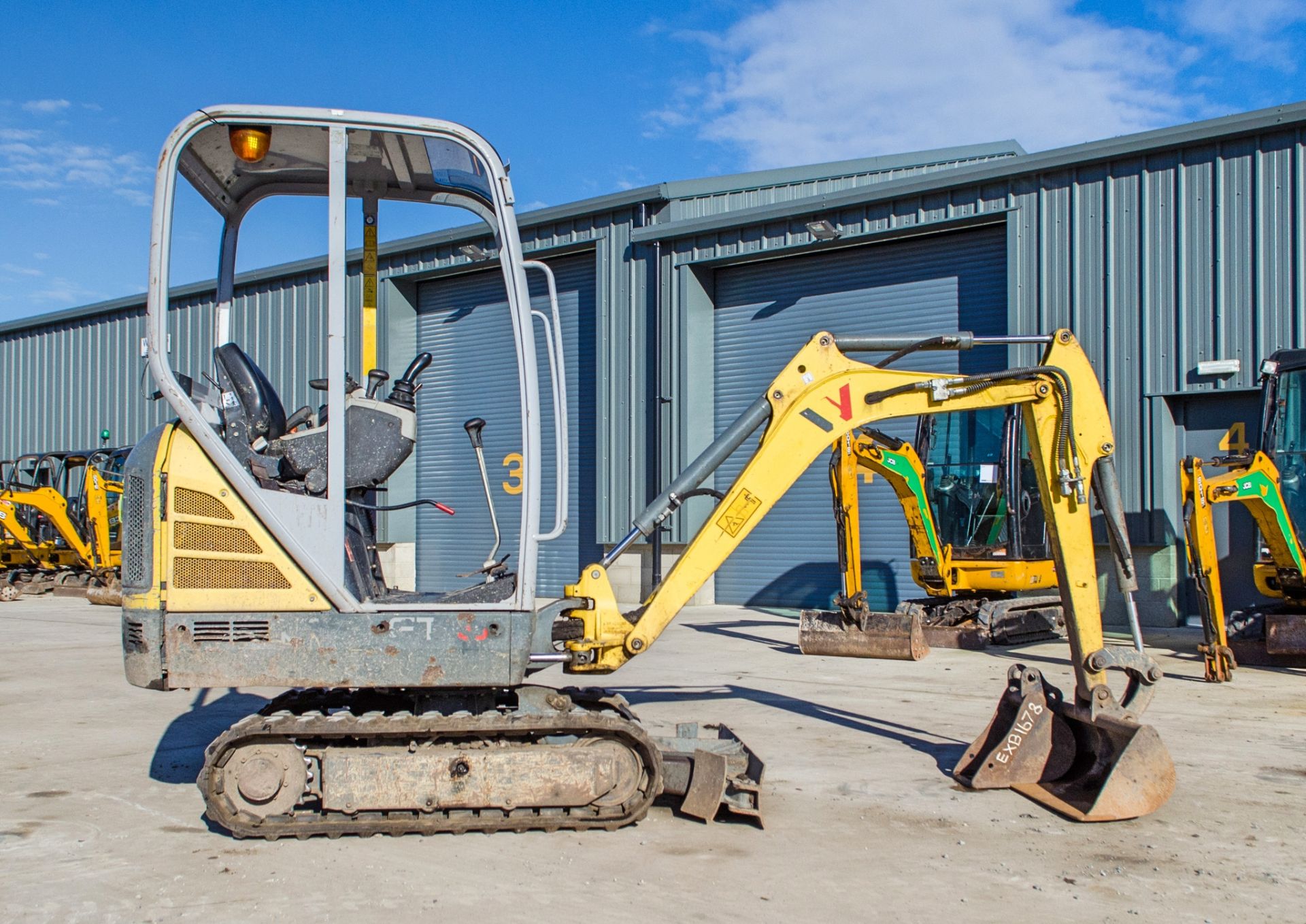 Wacker Neuson ET16 1.5 tonne rubber tracked mini excavator Year: 2016 S/N: PAL00351 Recorded - Image 8 of 21