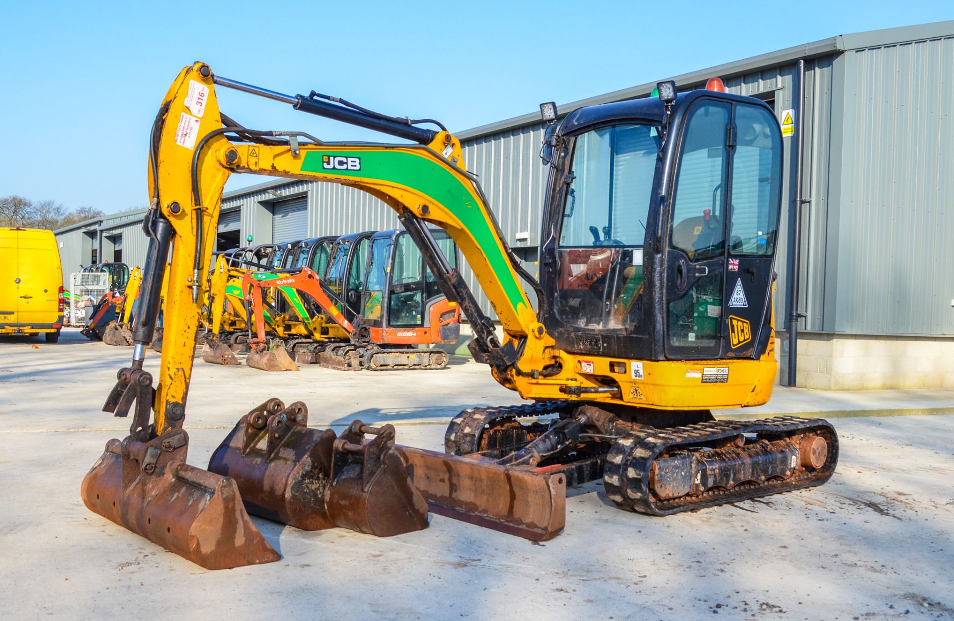 JCB 803 3 tonne rubber tracked zero tail swing mini excavator Year: 2014 S/N: 2432139 Recorded