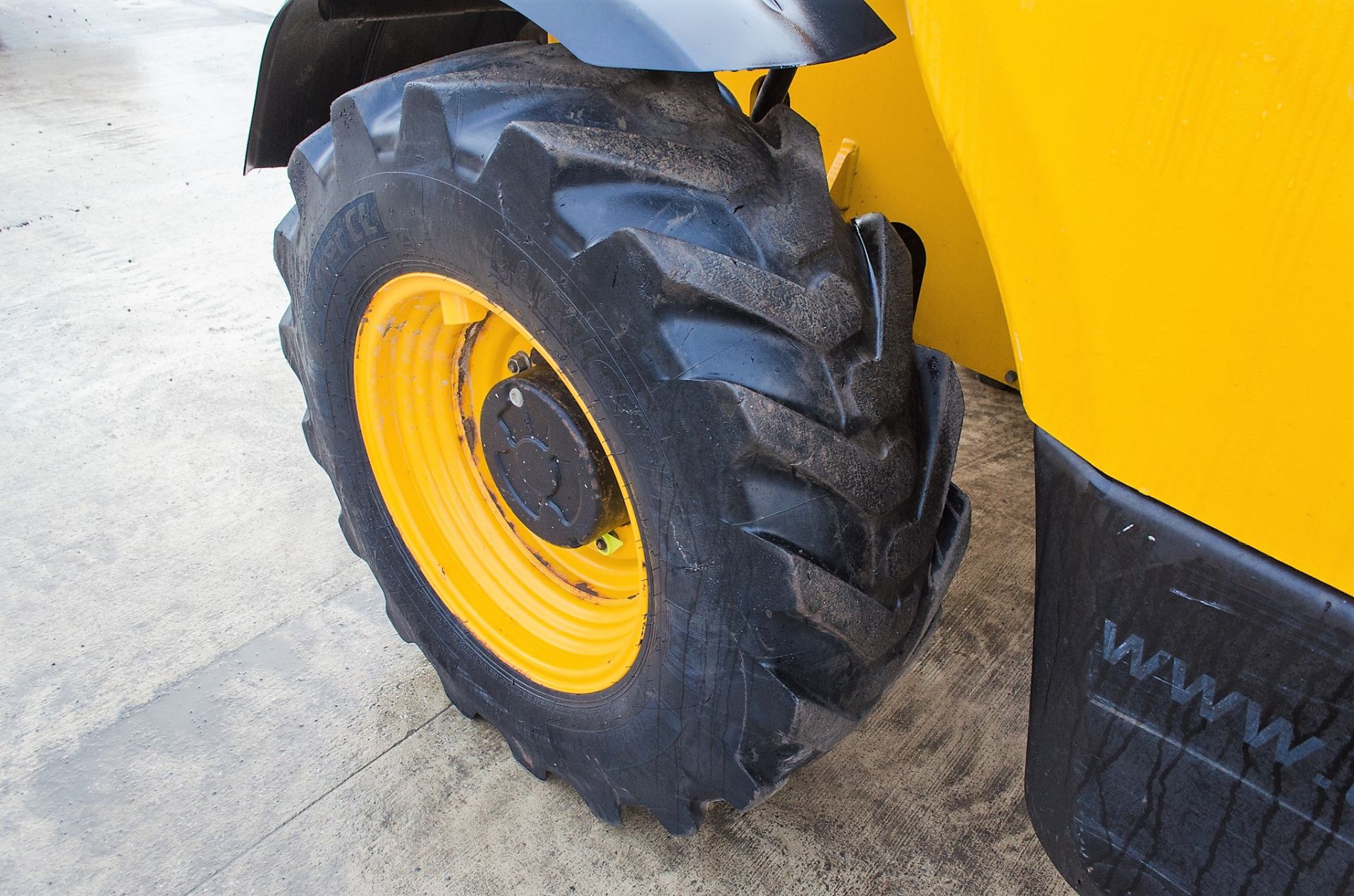 JCB 531-70 7 metre telescopic handler Year: 2014 S/N: 2339911 Recorded Hours: 6287 A634517 ** - Image 12 of 22