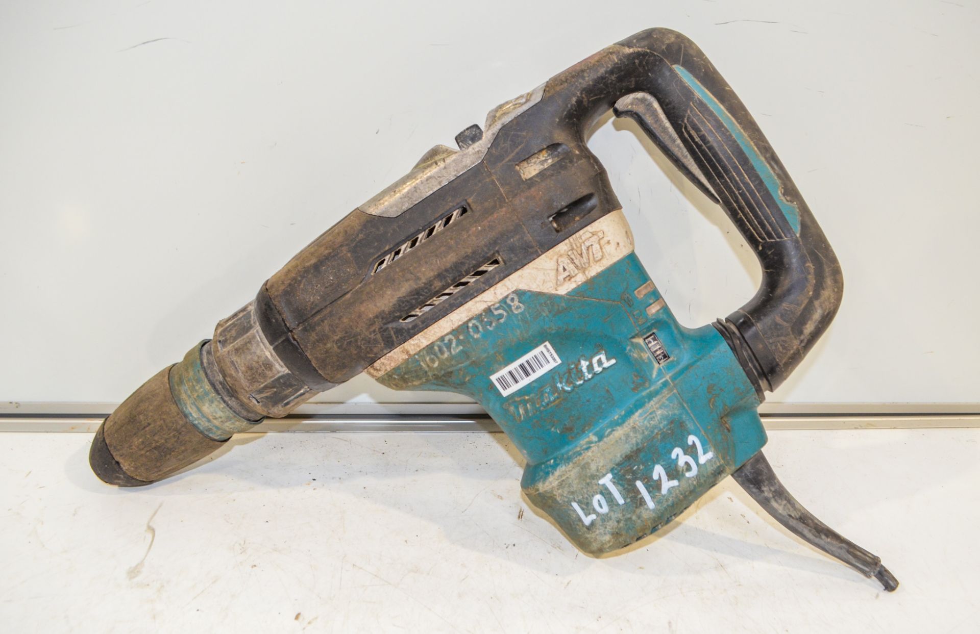 Makita 110v SDS rotary hammer drill ** Cord cut off ** 16020658