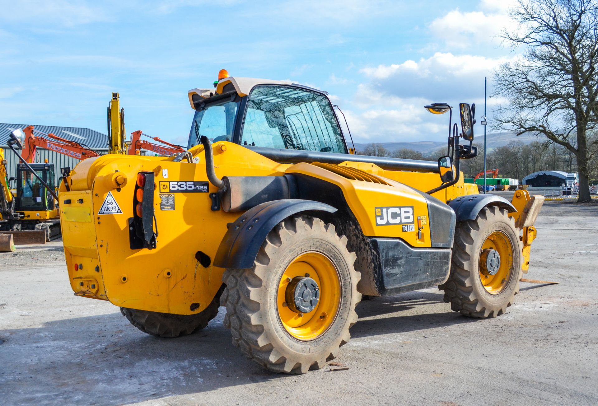 JCB 535-125 Hi-Viz 12.5 metre telescopic handler Year: 2014 S/N: 343679 Recorded hours: 5276 c/w - Image 3 of 24