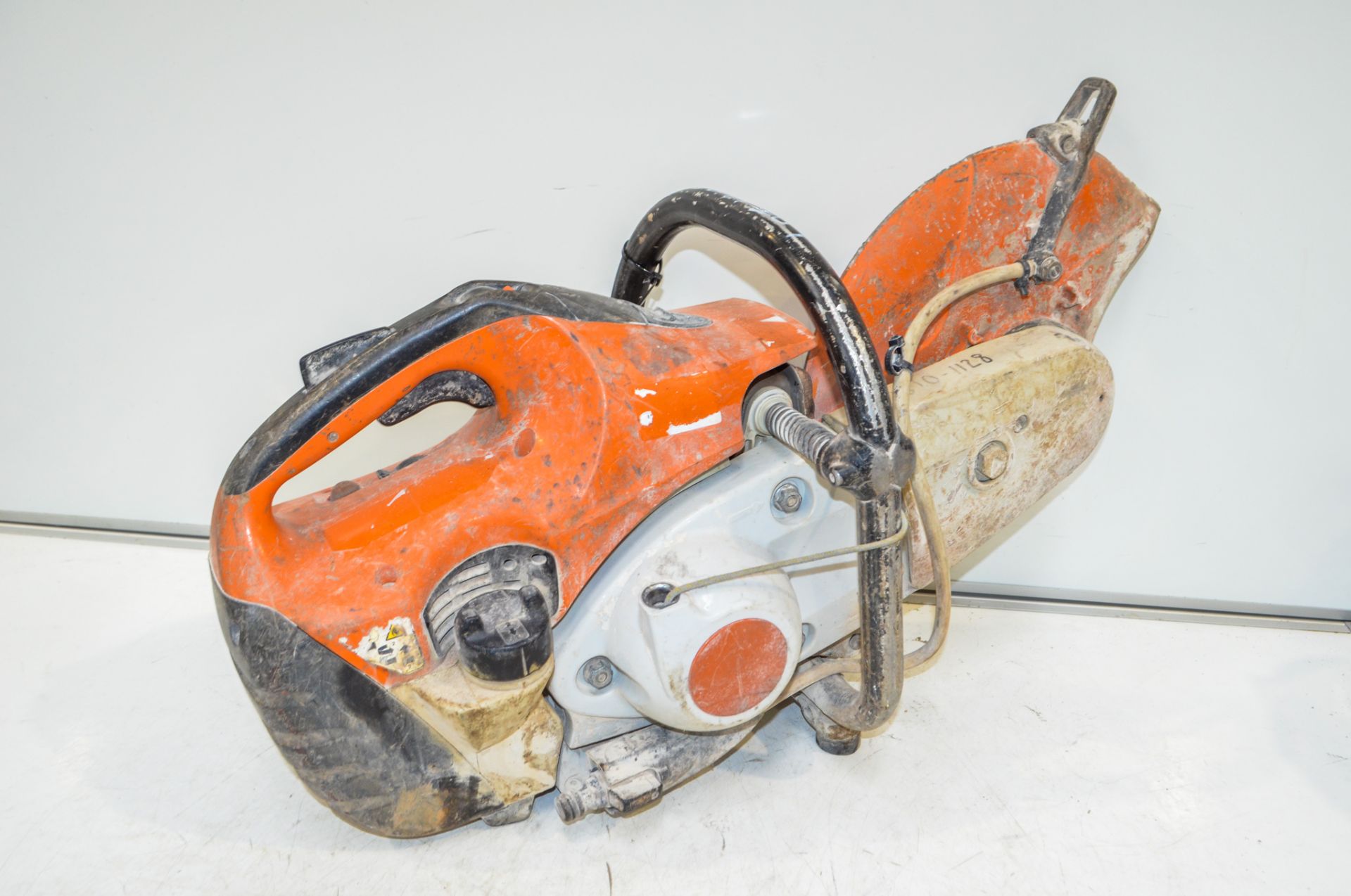 Stihl TS410 petrol driven cut off saw ** Pull cord loose ** 16101128 - Image 2 of 2