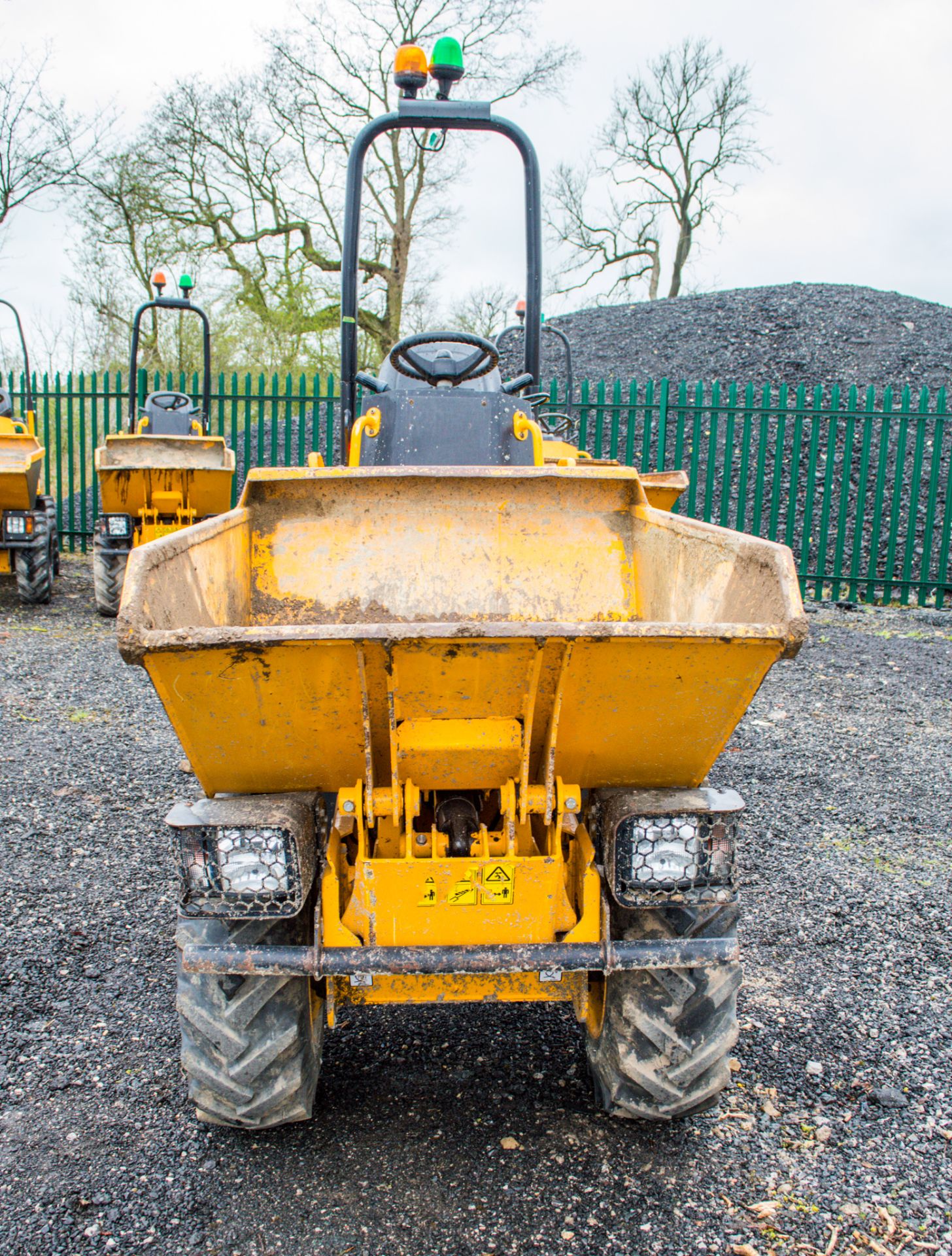 JCB 1T-2  1 tonne hi-tip dumper Year: 2019 S/N: 2915756 Recorded Hours: 368 - Image 5 of 20