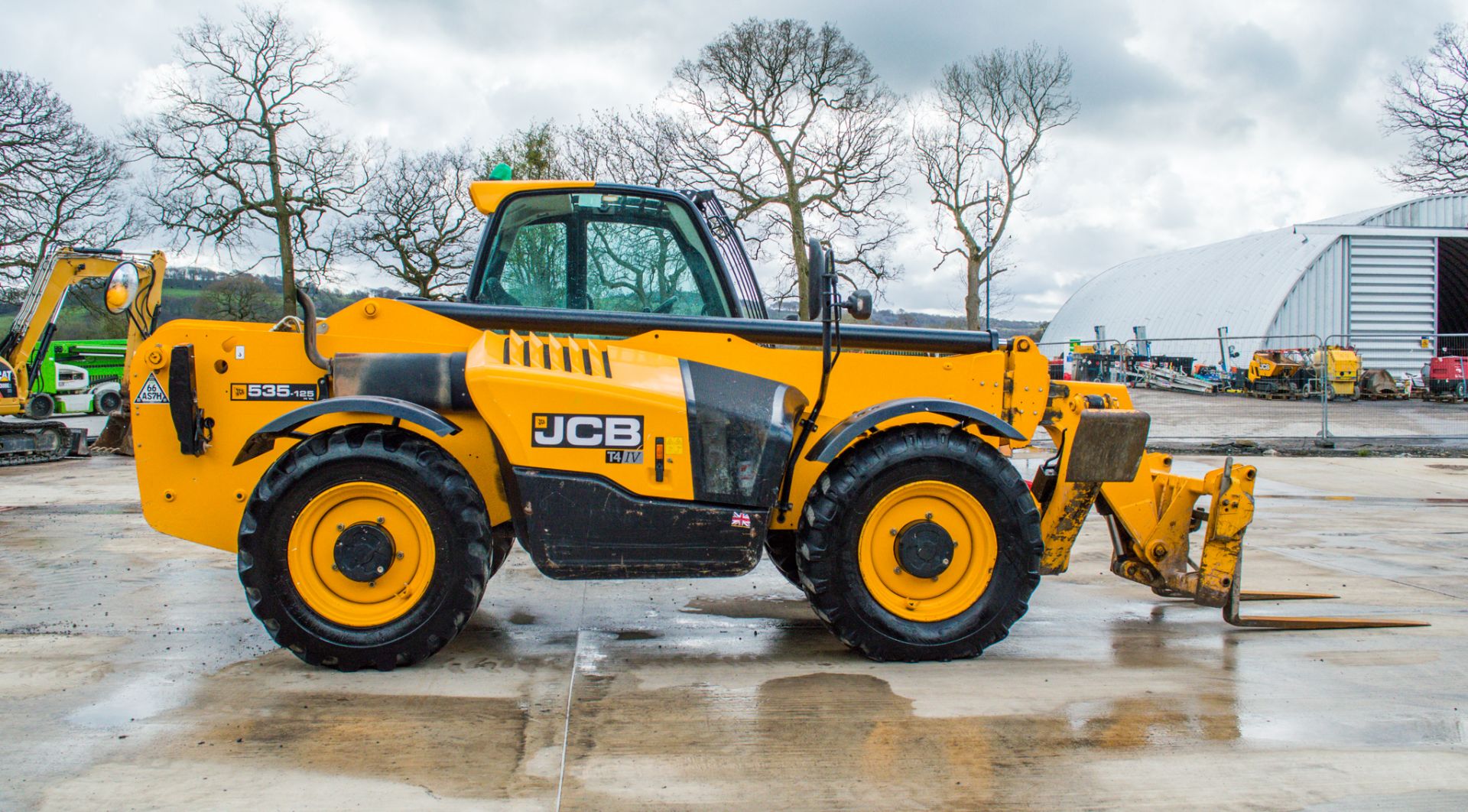 JCB 535-125 Hi - Viz 12.5 metre telescopic handler - Image 5 of 25