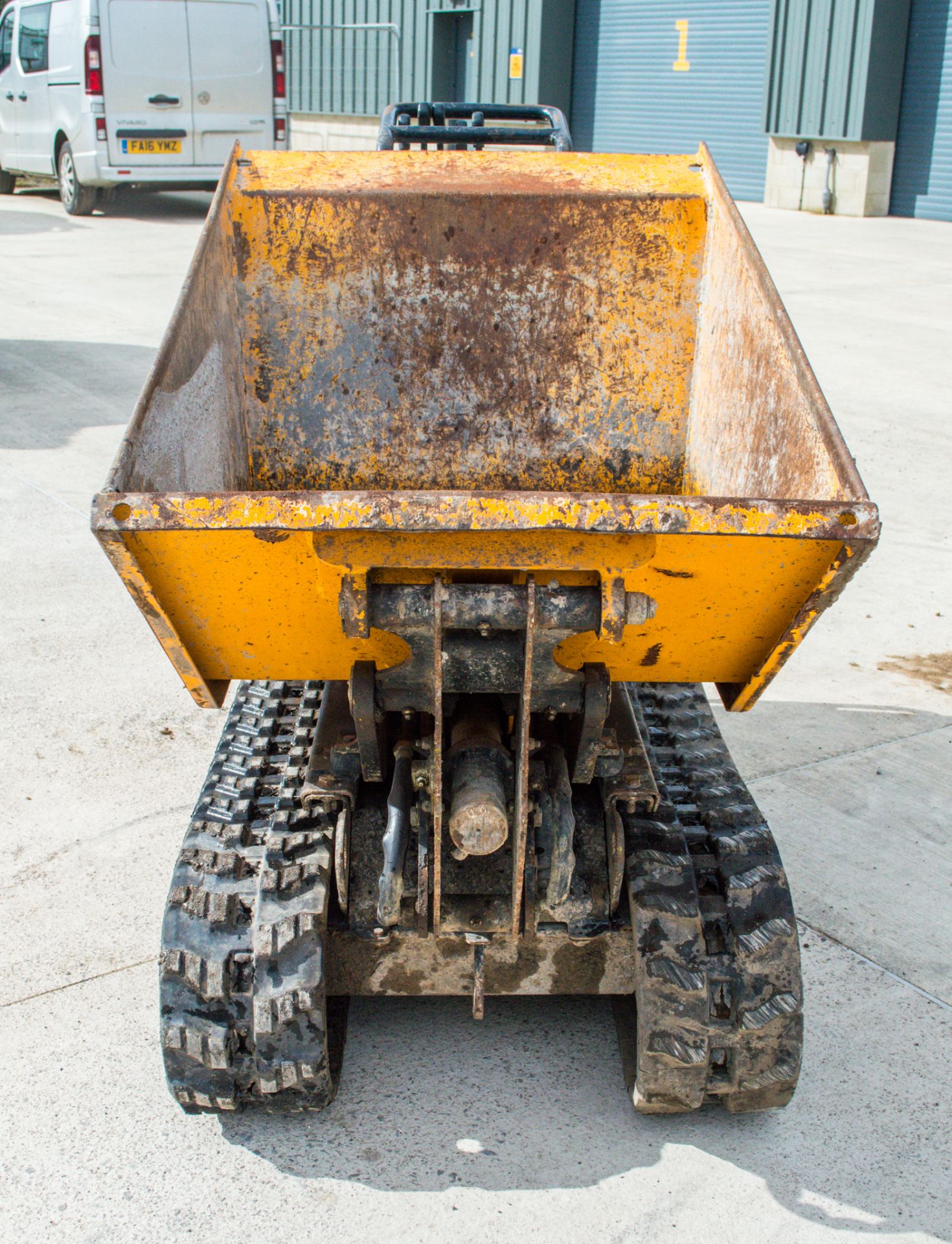 JCB HTD-5 Dumpster 500kg diesel driven rubber tracked walk behind hi-tip dumper Year: 2017 S/N: - Image 5 of 15