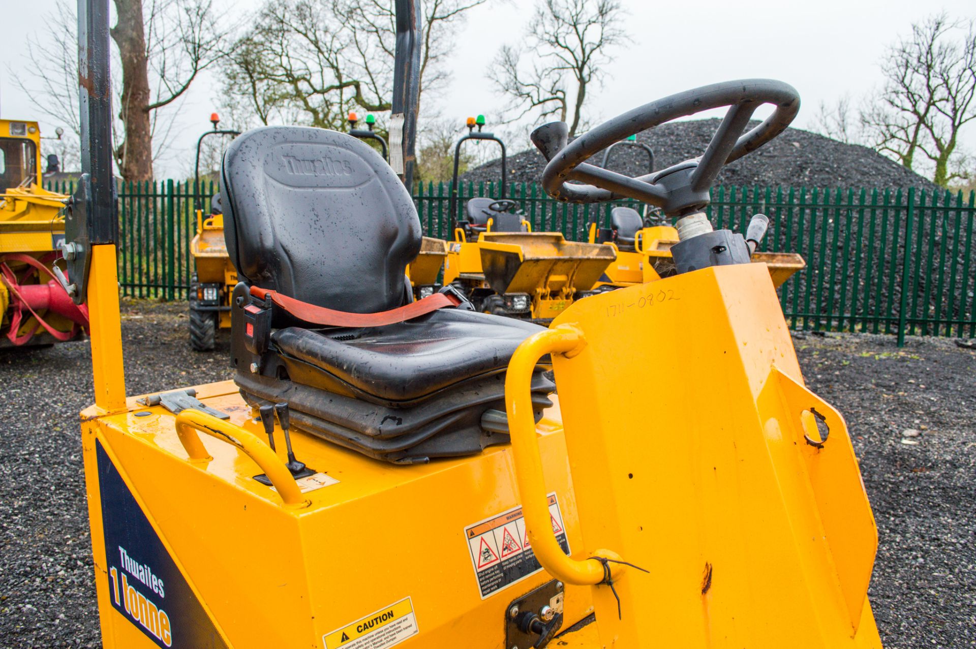 Thwaites 1 tonne hi-tip dumper  Year: 2017 S/N: D9973 Recorded Hours: 217 - Image 18 of 21