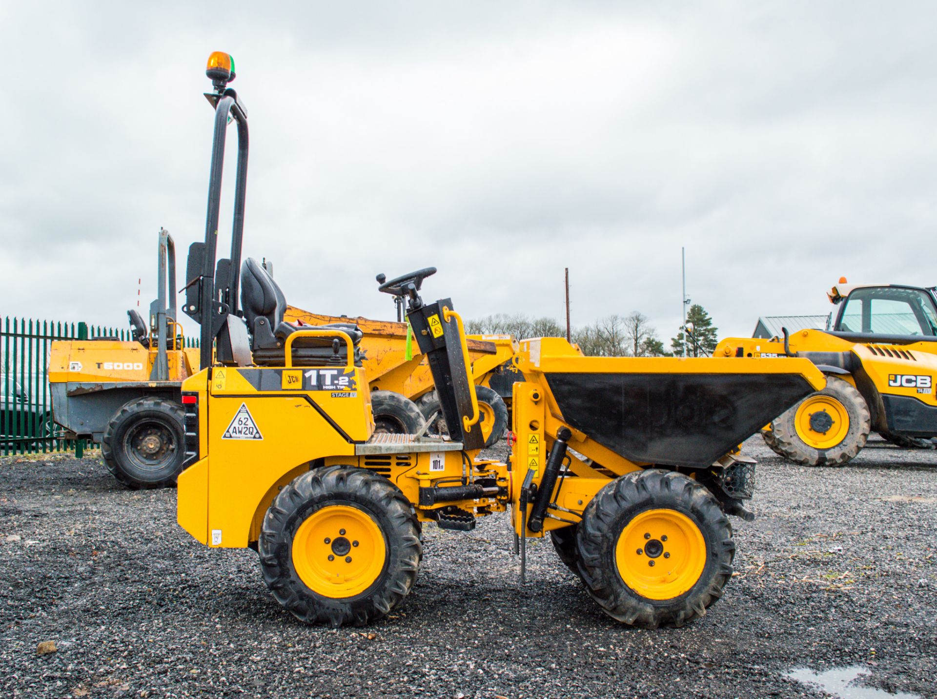 JCB 1T-2  1 tonne hi-tip dumper Year: 2019 S/N: 2915756 Recorded Hours: 368 - Image 7 of 20