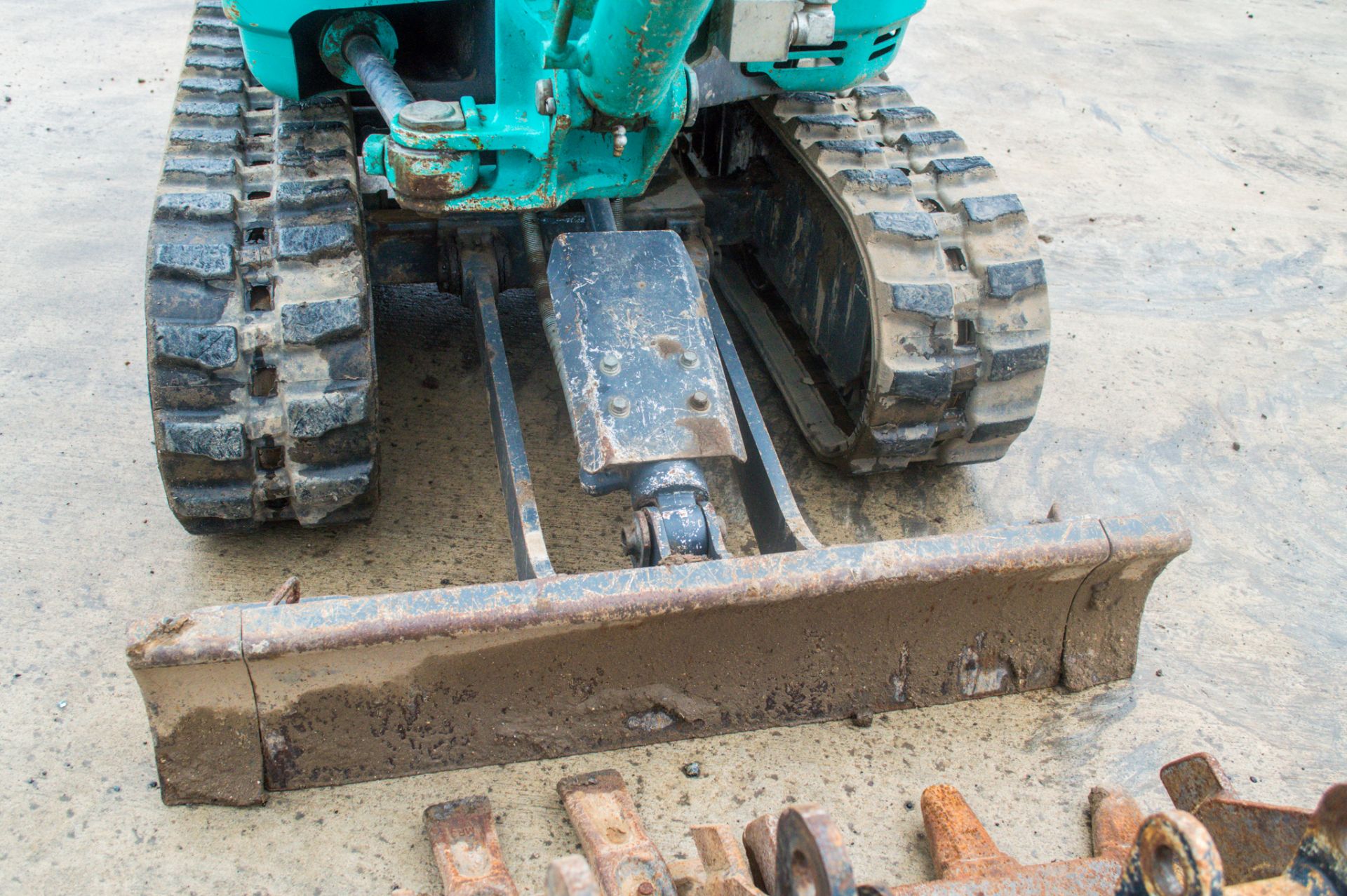 Kobelco SK08 0.8 tonne rubber tracked micro excavator Year: 2018 S/N: PT07-04046 Recorded Hours: 375 - Image 14 of 15