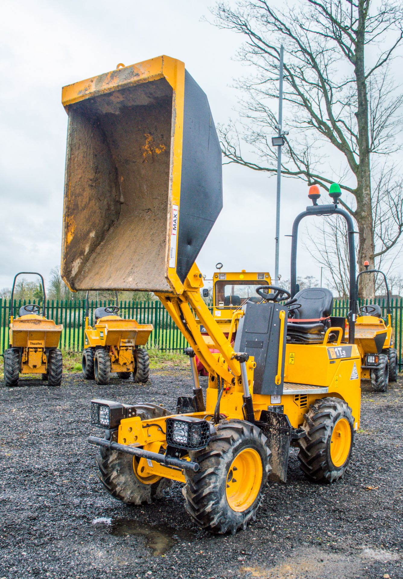 JCB 1T-2  1 tonne hi-tip dumper Year: 2019 S/N: 2915758 Recorded Hours: 272 - Image 13 of 20