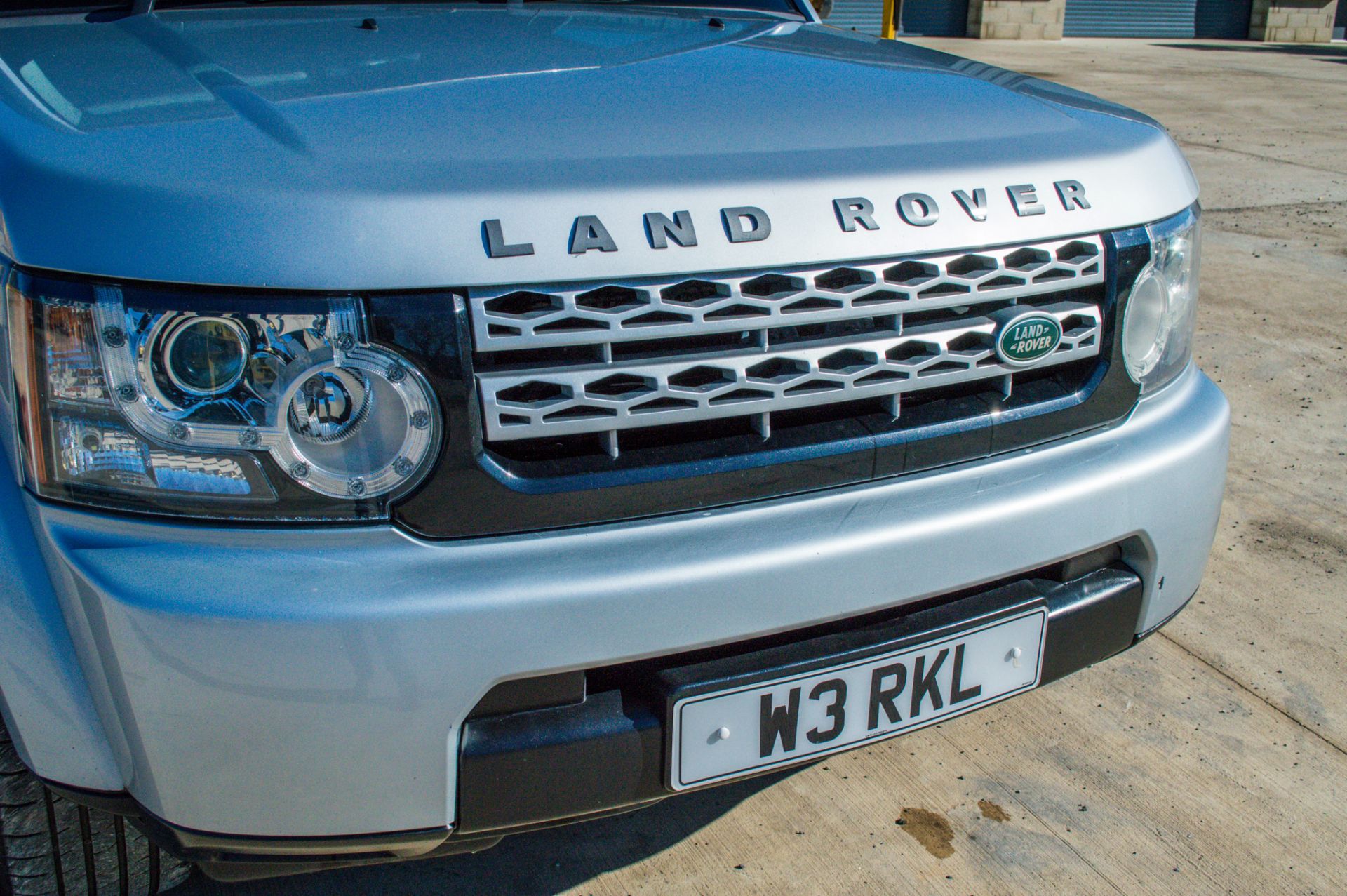 Land Rover Discovery 4 GS SDV6 3.0 diesel automatic estate car - Image 13 of 30