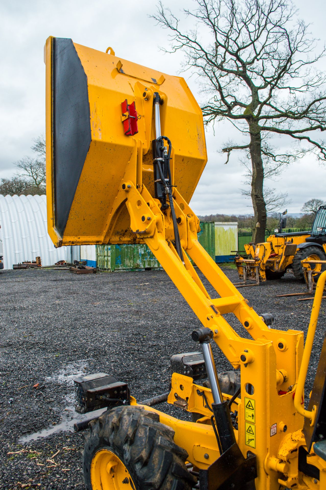 JCB 1T-2  1 tonne hi-tip dumper Year: 2019 S/N: 2915756 Recorded Hours: 368 - Image 15 of 20