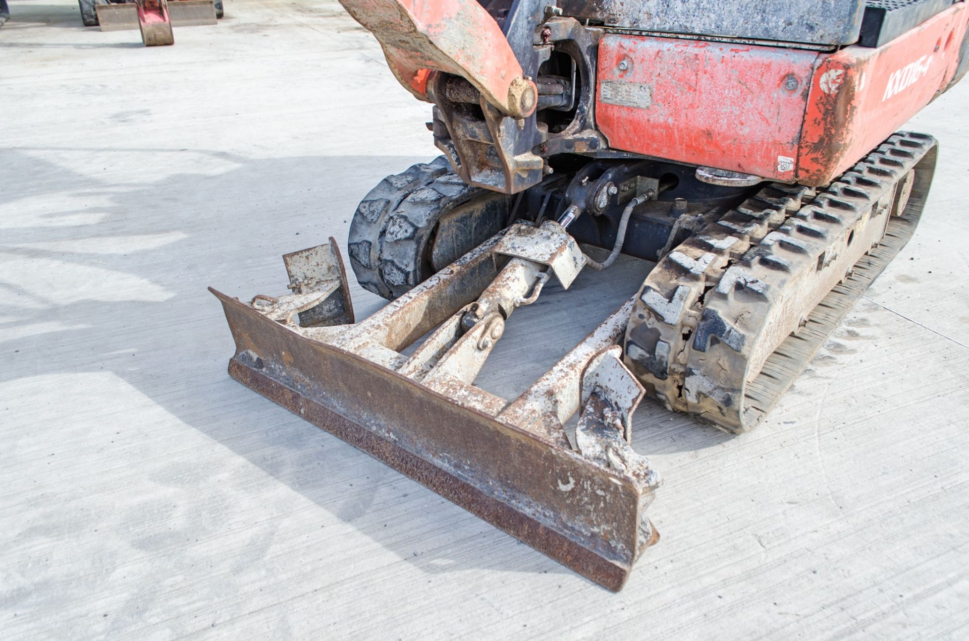 Kubota KX016-4 1.6 tonne rubber tracked mini excavator Year: 2014 S/N: 57567 Recorded Hours: 2858 - Image 11 of 21