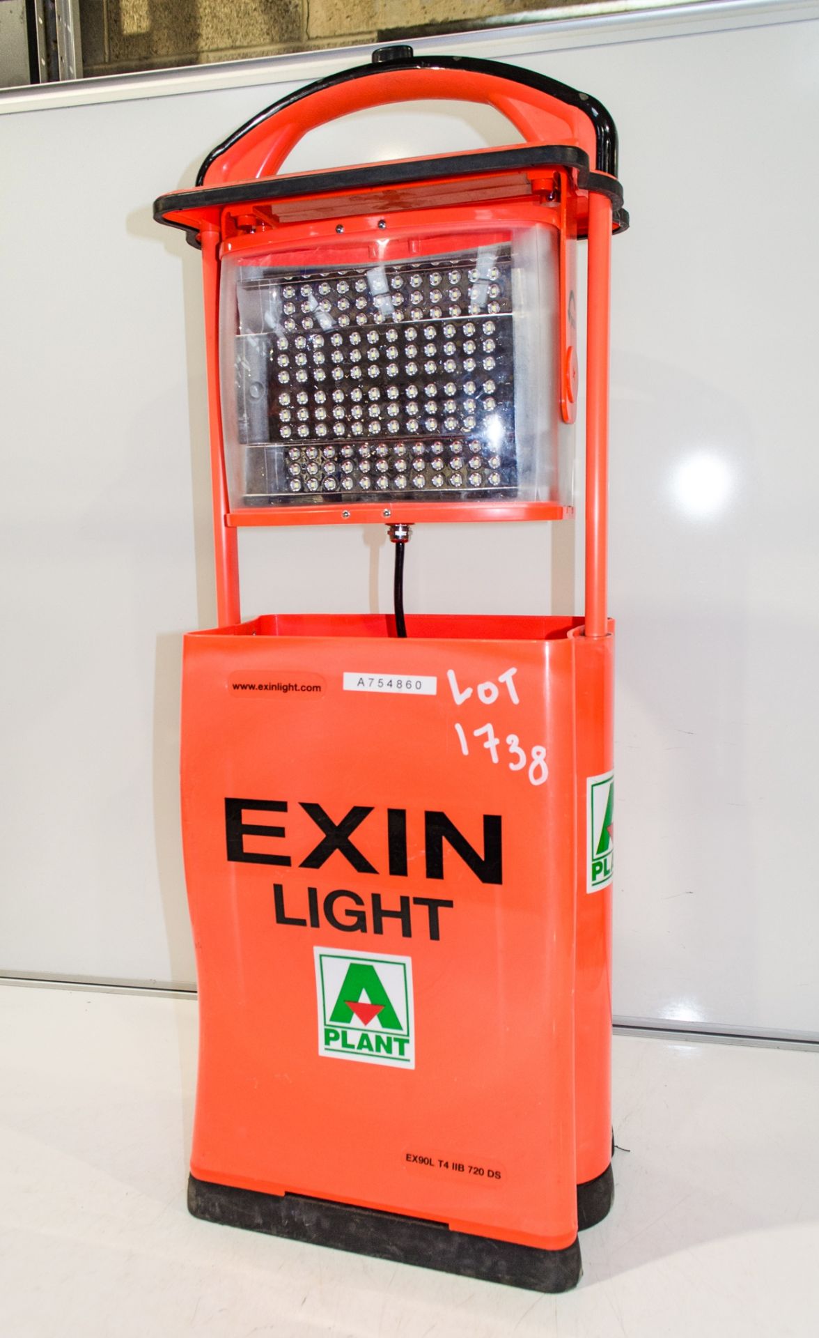 Exin Light rechargeable LED work light c/w charger A754860