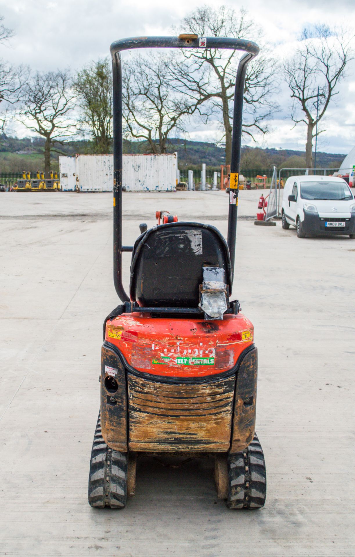 Kubota K008-3 0.8 tonne rubber tracked micro excavator Year: 2016 S/N: 28216 Recorded Hours: 1436 - Image 6 of 18