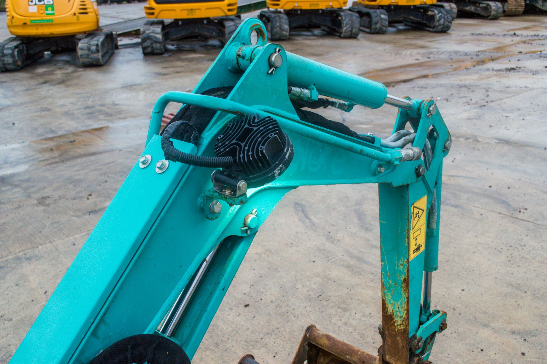 Kobelco SK08 0.8 tonne rubber tracked micro excavator Year: 2018 S/N: PT07-04045 Recorded Hours: 454 - Image 11 of 19