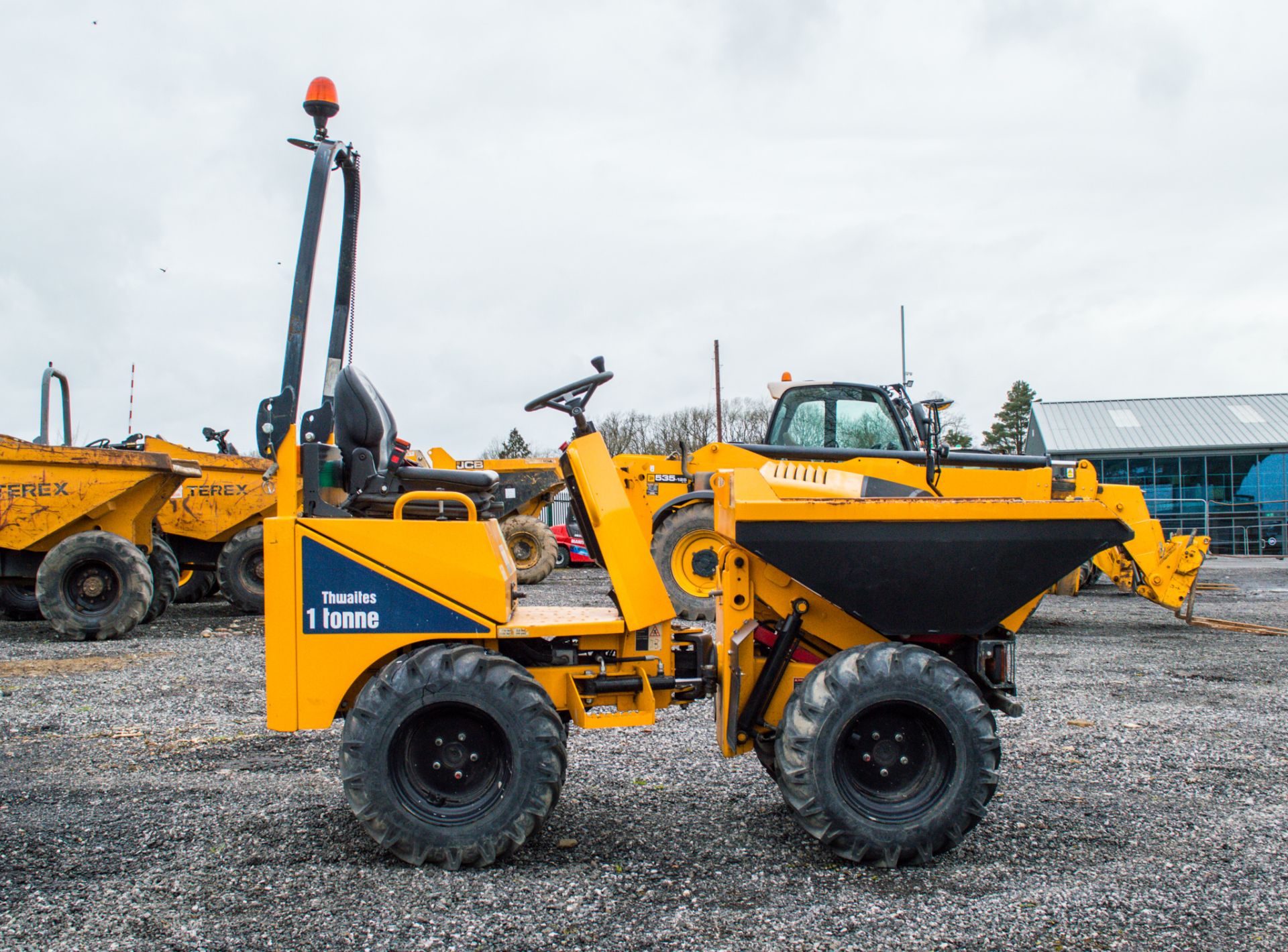 Thwaites 1 tonne hi-tip dumper Year: 2018 S/N: E4990 Recorded Hours: 154 - Image 8 of 21