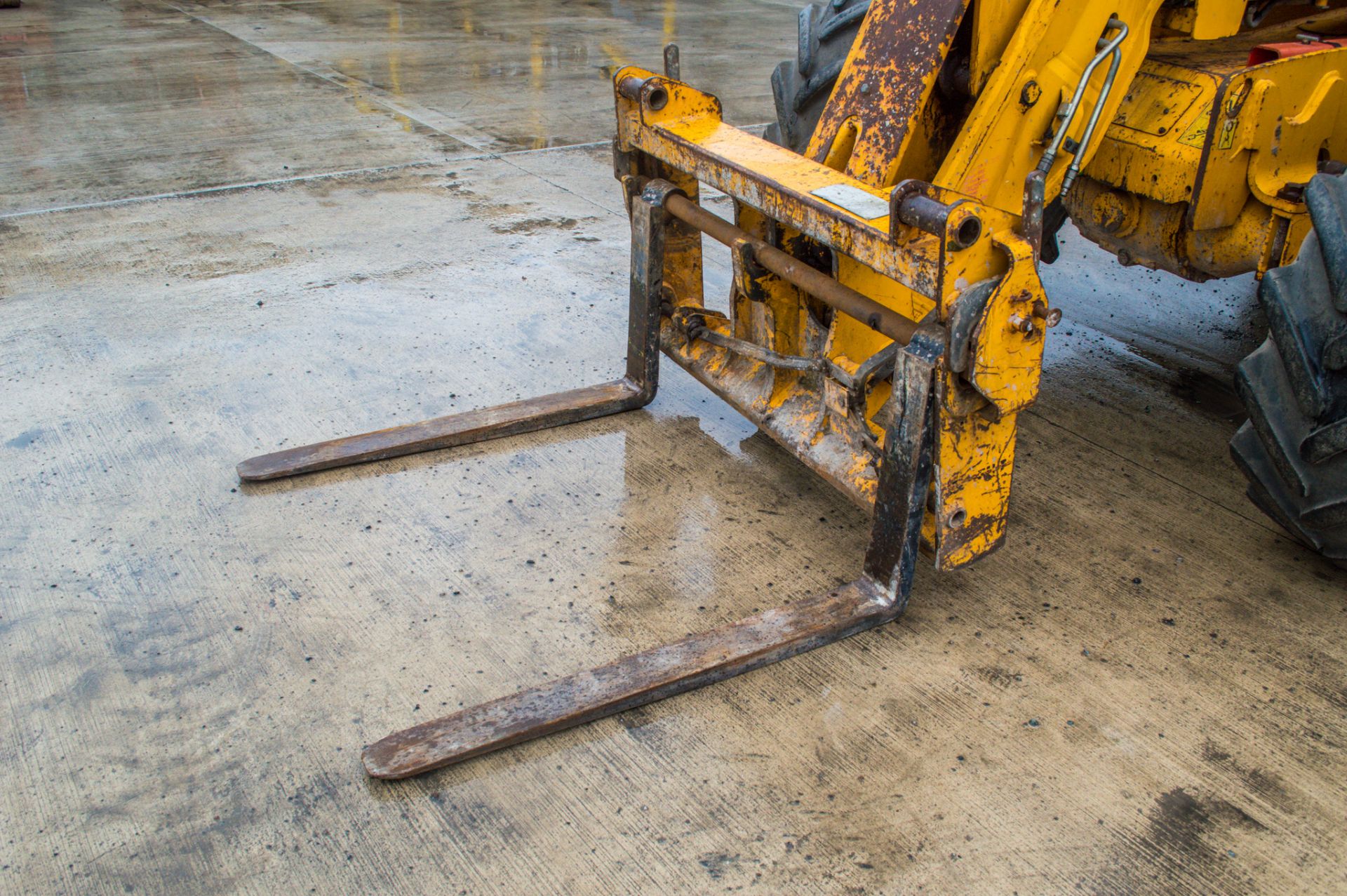 JCB 531-70 7 metre telescopic handler Year: 2007  S/N: 71194733 Recorded Hours: 3265 c/w rear - Image 13 of 26