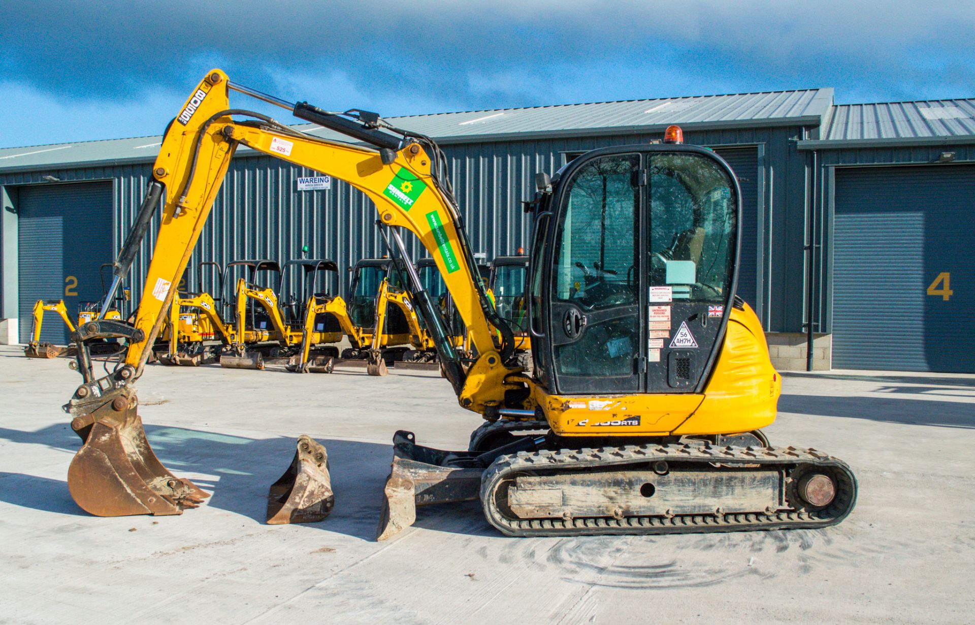JCB 8055 RTS 5.5 tonne rubber tracked midi excavator Year: 2013 S/N: 60463 Recorded Hours: 3478 - Image 7 of 24