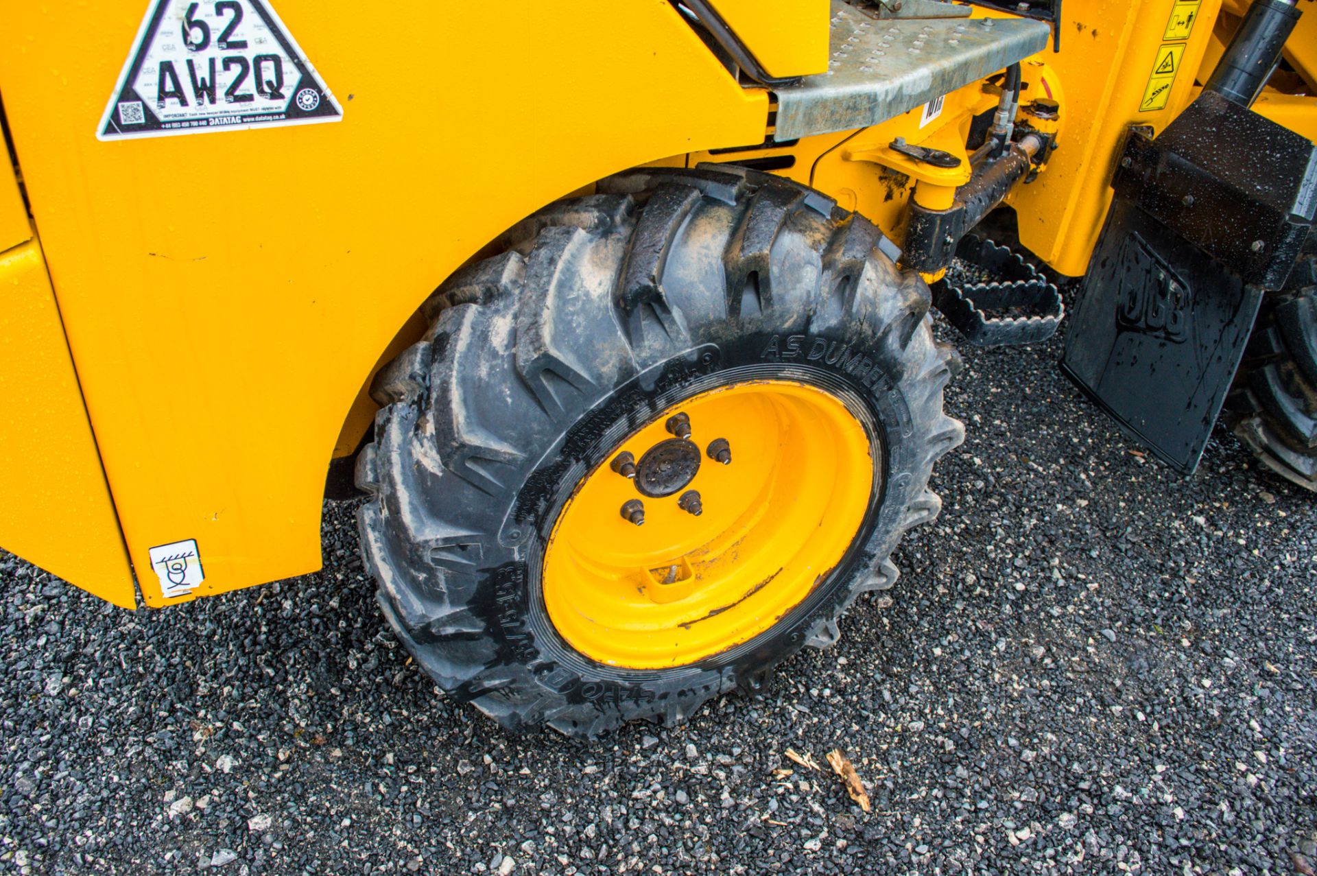 JCB 1T-2  1 tonne hi-tip dumper Year: 2019 S/N: 2915756 Recorded Hours: 368 - Image 11 of 20