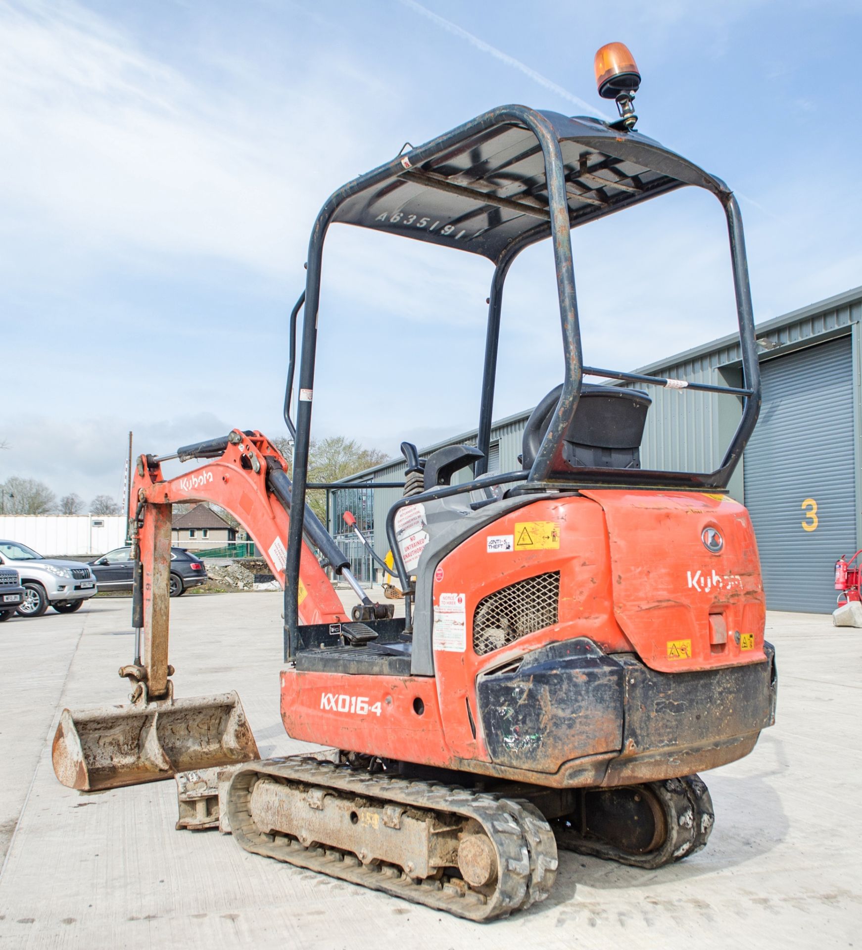 Kubota KX016-4 1.6 tonne rubber tracked mini excavator Year: 2014 S/N: 57567 Recorded Hours: 2858 - Image 4 of 21