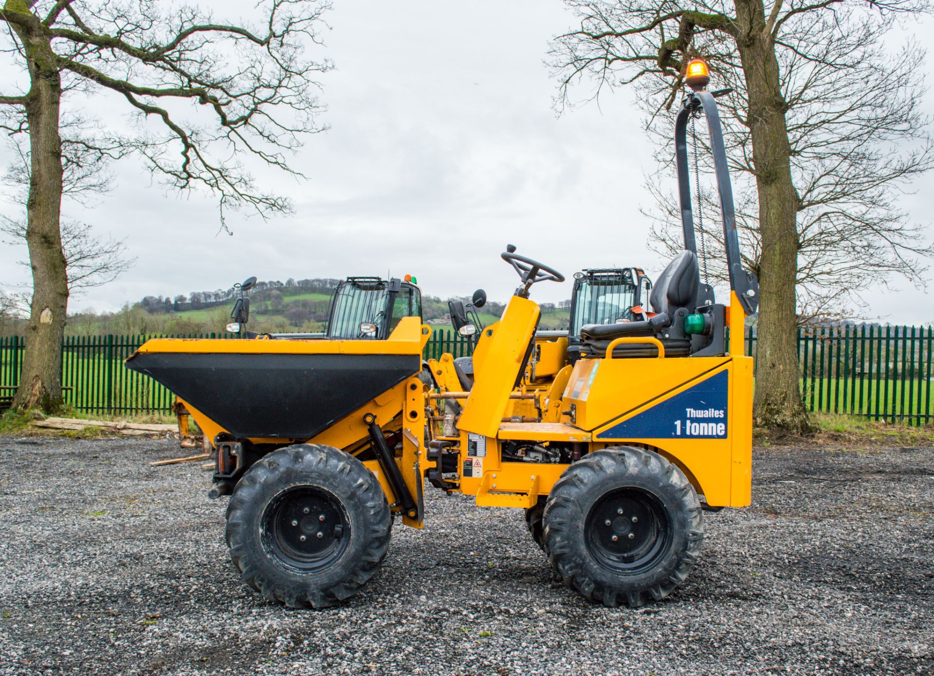 Thwaites 1 tonne hi-tip dumper Year: 2018 S/N: E4990 Recorded Hours: 154 - Image 7 of 21