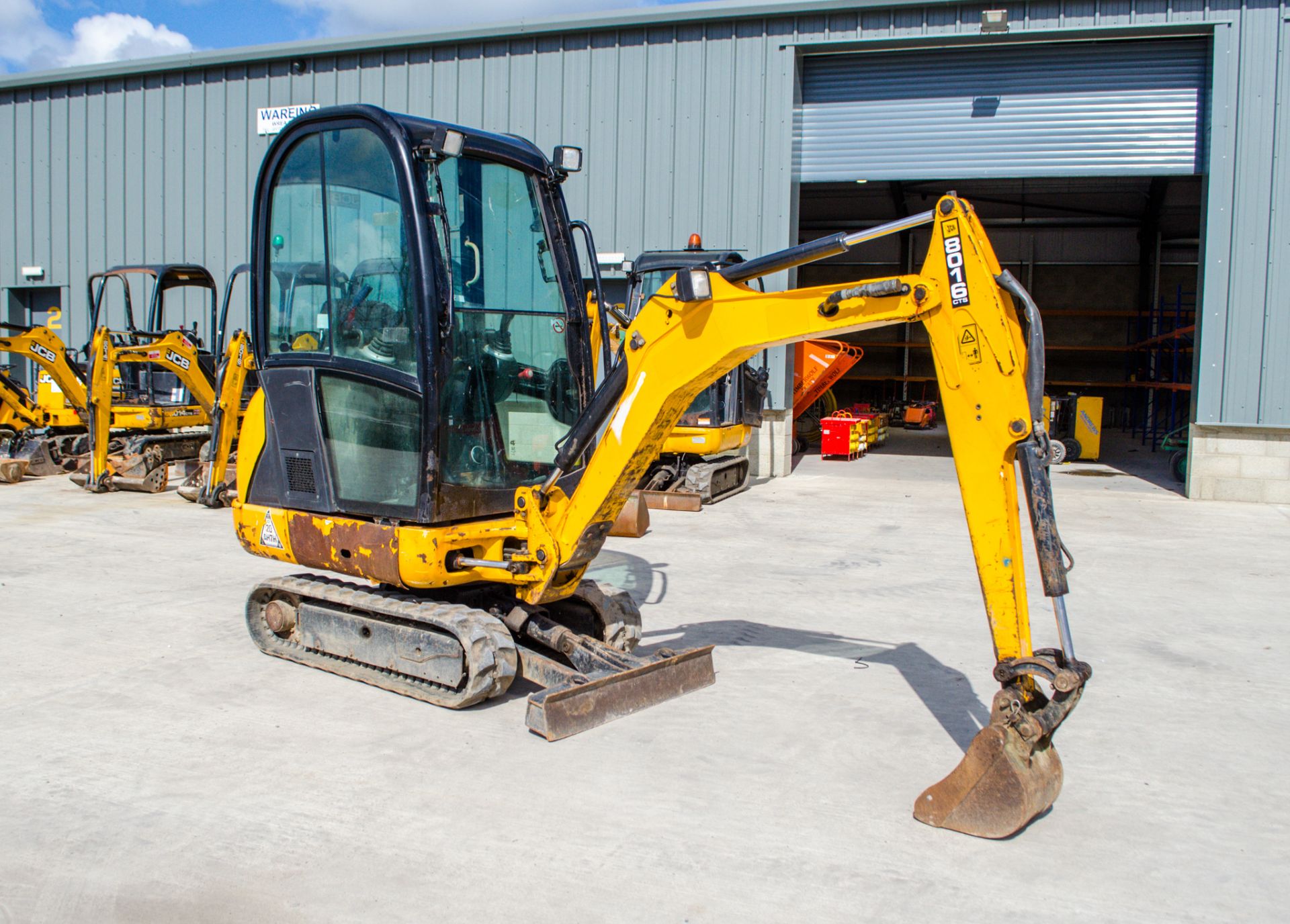 JCB 8016 CTS 1.6 tonne rubber tracked mini excavator Year: 2013 S/N: 071317 Recorded Hours: 2012 - Image 2 of 20