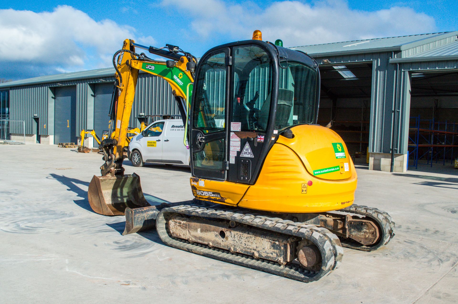 JCB 8055 RTS 5.5 tonne rubber tracked midi excavator Year: 2015 S/N: 26228 Recorded Hours: 2353 - Image 4 of 22