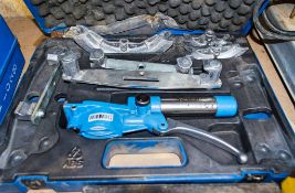 Gerberit hydraulic pipe bending kit c/w carry case 19FC0001
