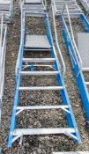 6 tread glass fibre framed step ladder 1609LYT0022