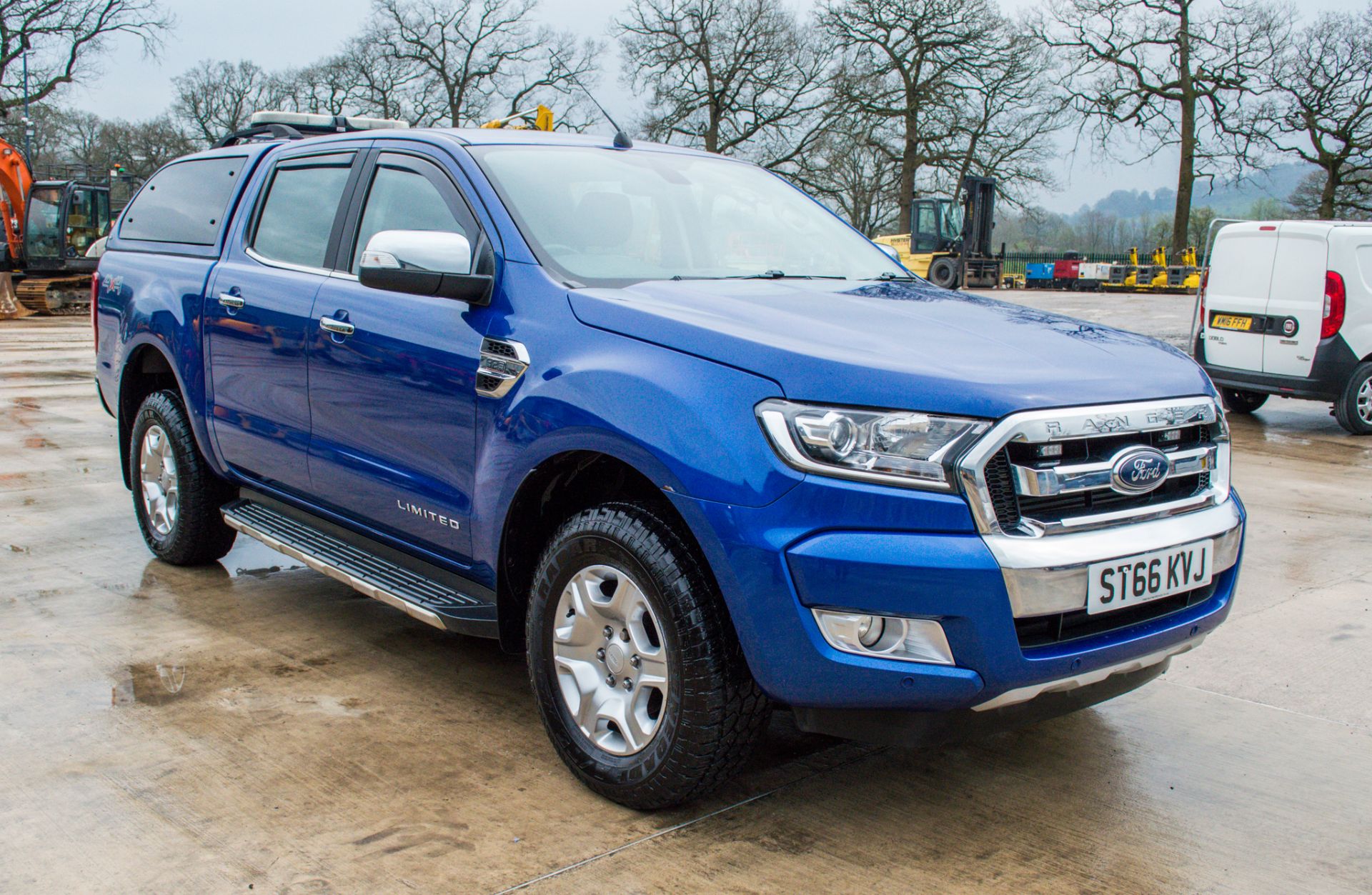 Ford Ranger 3.2 TDCI 200 Limited 4wd automatic double cab pick up - Image 2 of 30