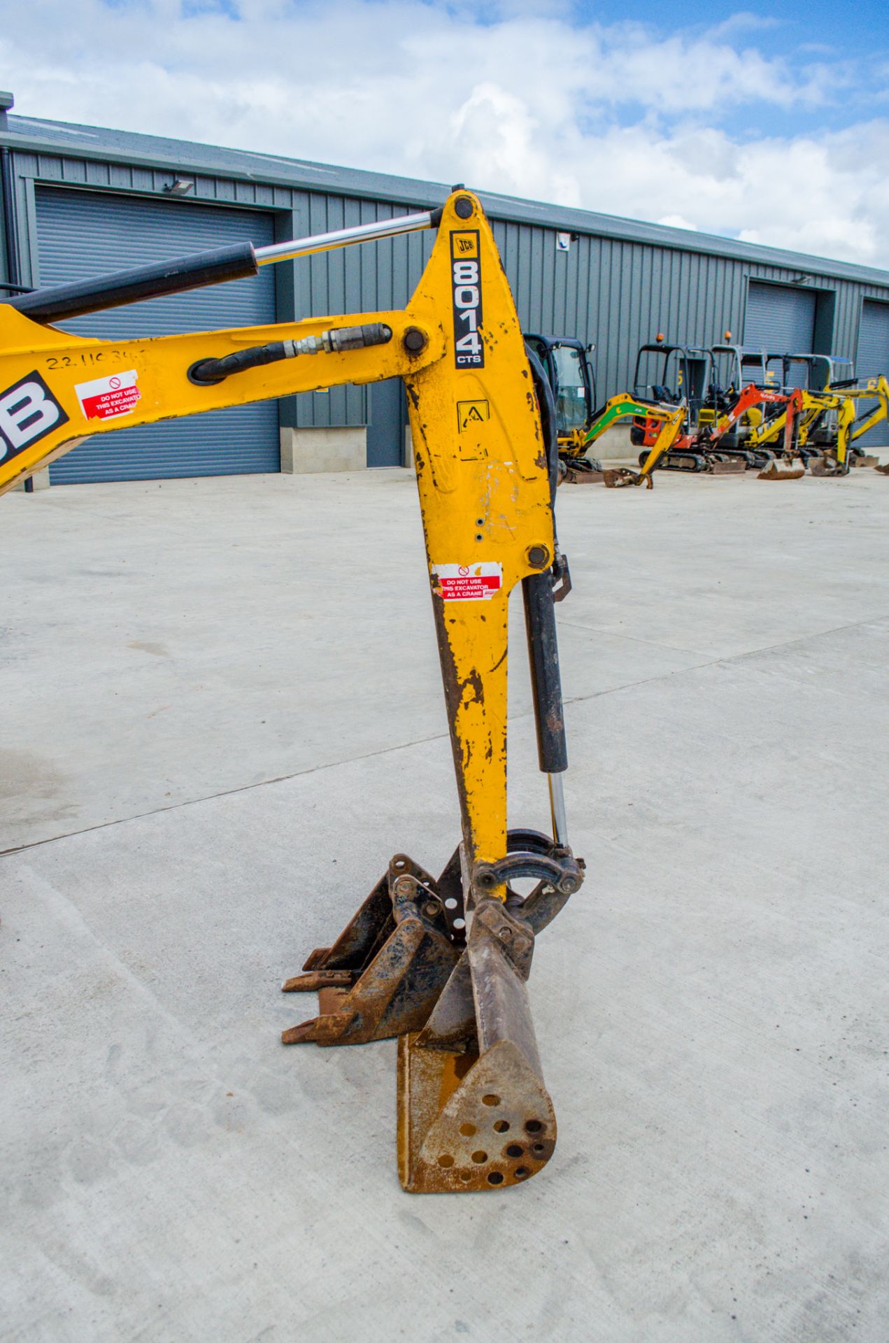 JCB 8014 CTS 1.4 tonne rubber tracked mini excavator Year: 2015 S/N: 70995 Recorded Hours: 1812 - Image 14 of 22