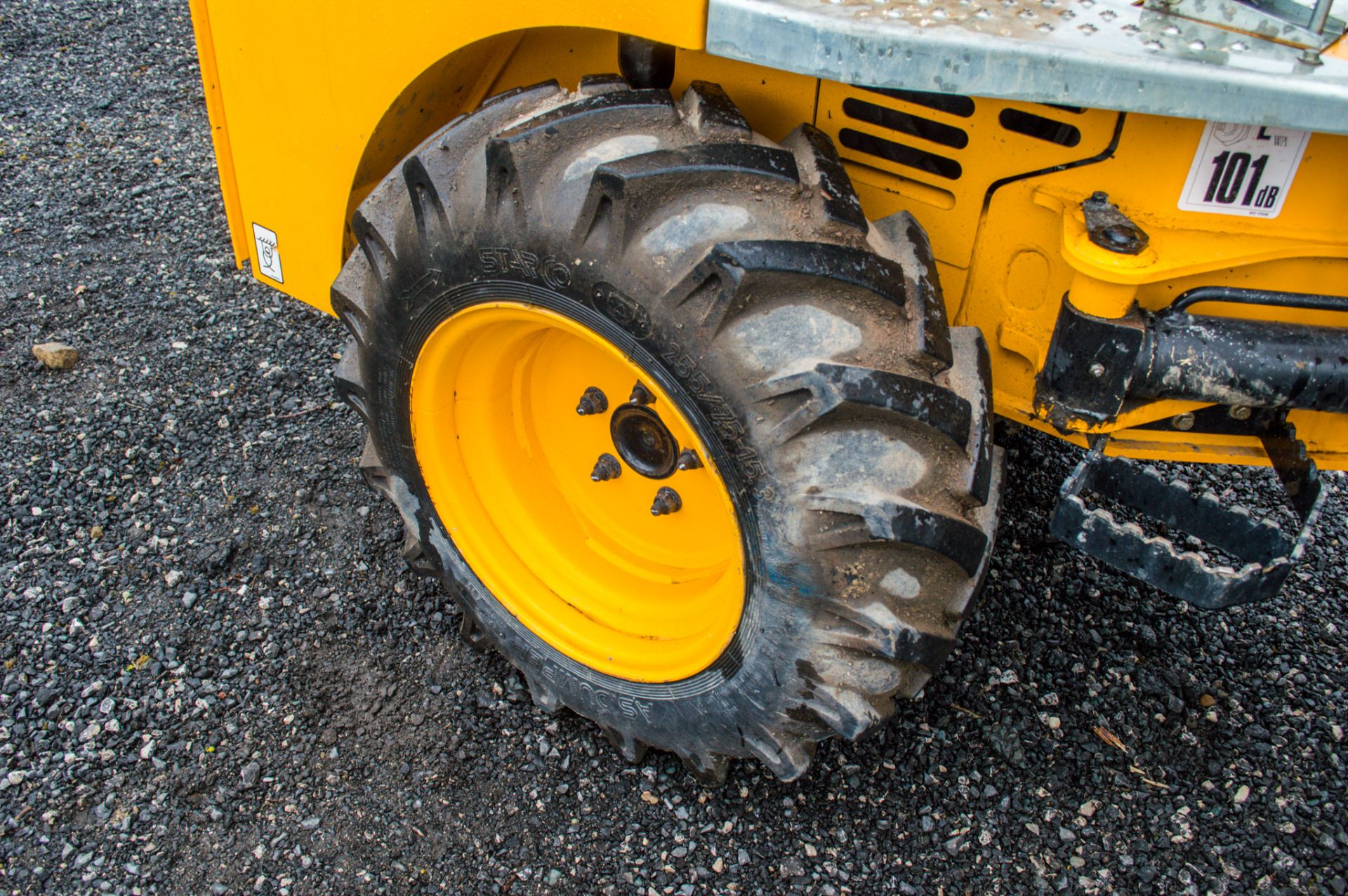 JCB 1T-2  1 tonne hi-tip dumper Year: 2019 S/N: 2915758 Recorded Hours: 272 - Image 12 of 20