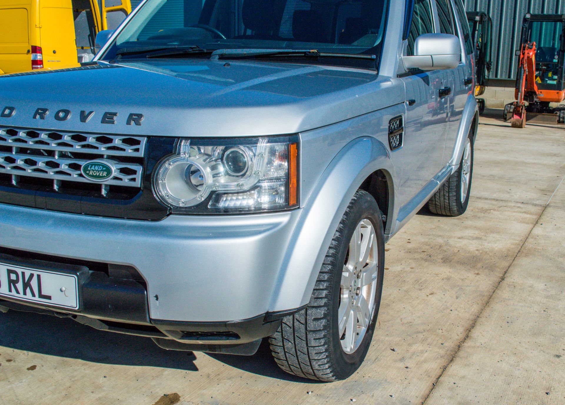 Land Rover Discovery 4 GS SDV6 3.0 diesel automatic estate car - Image 12 of 30