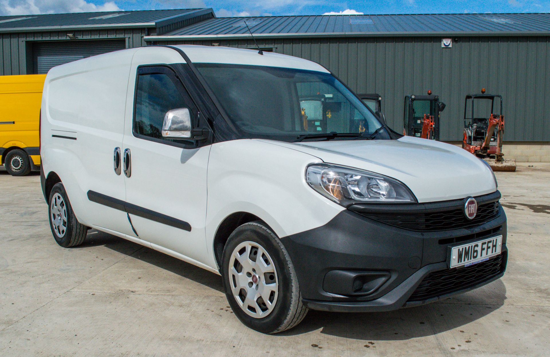 Fiat Doblo Cargo 1.6 M/Jet 105 Maxi LWB diesel 5 seat panel van - Image 2 of 29