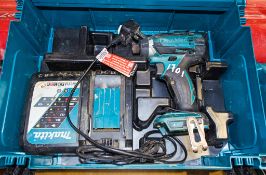 Makita DTD152 18v cordless screwgun c/w charger & carry case A1093994 ** No battery **